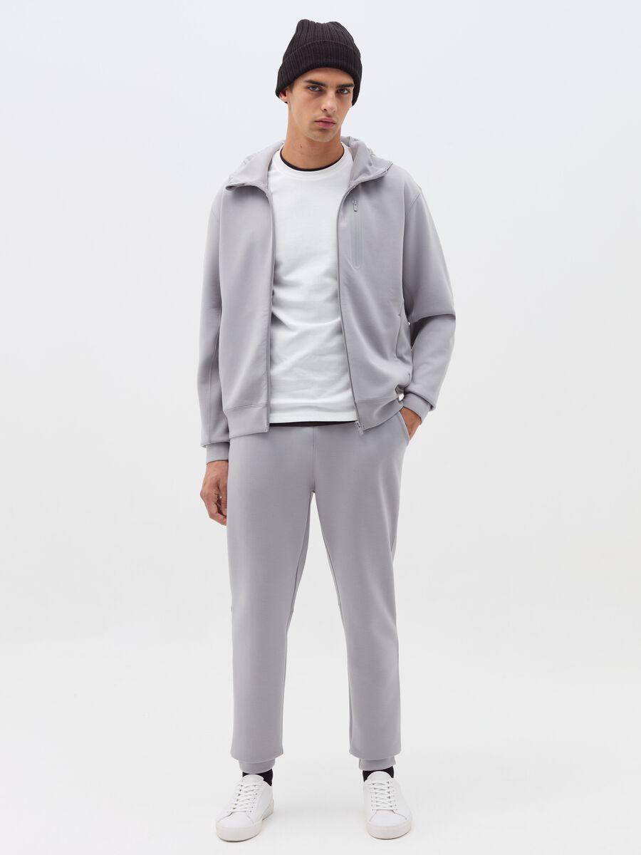 Full-zip sweatshirt with hood_0