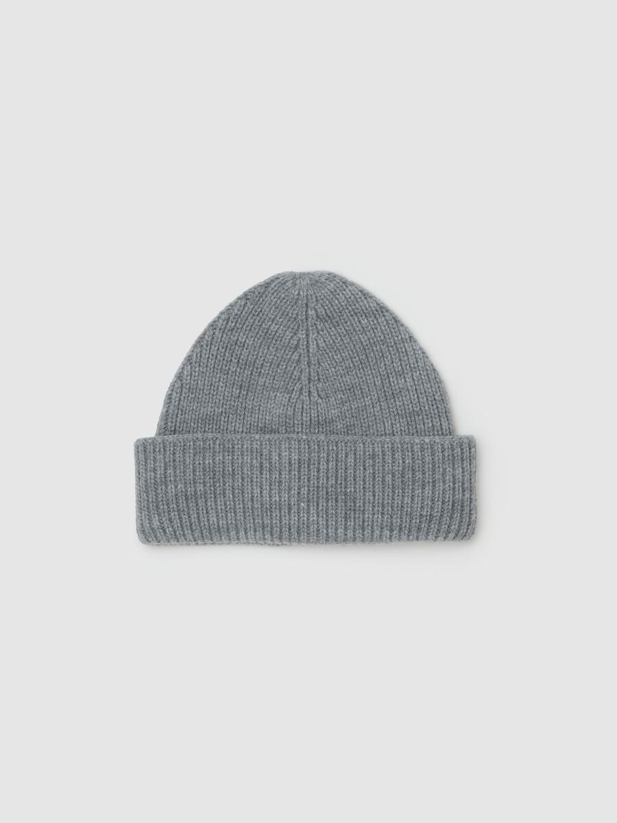 Ribbed hat with fold_0