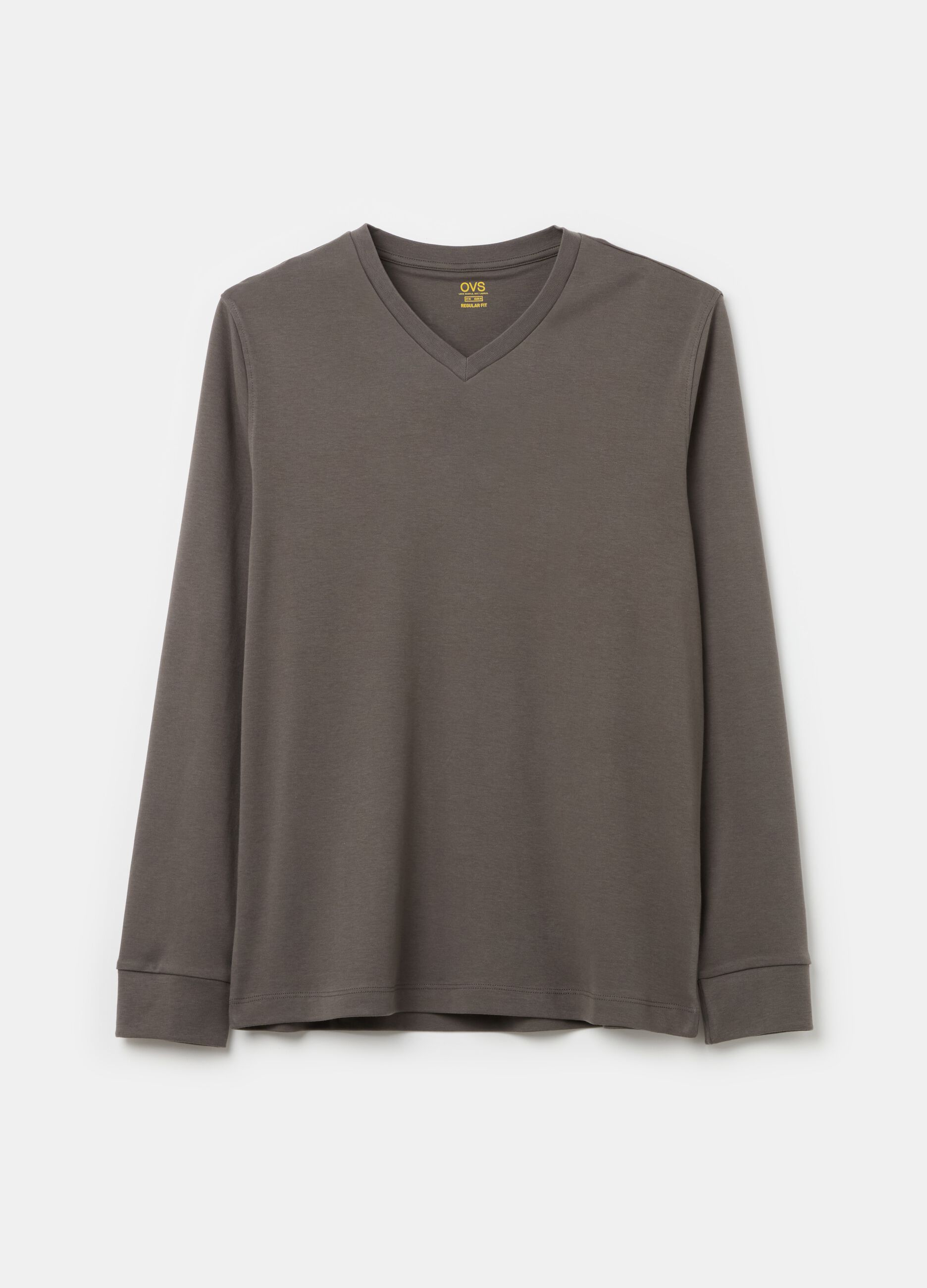 Long-sleeved T-shirt with V neck