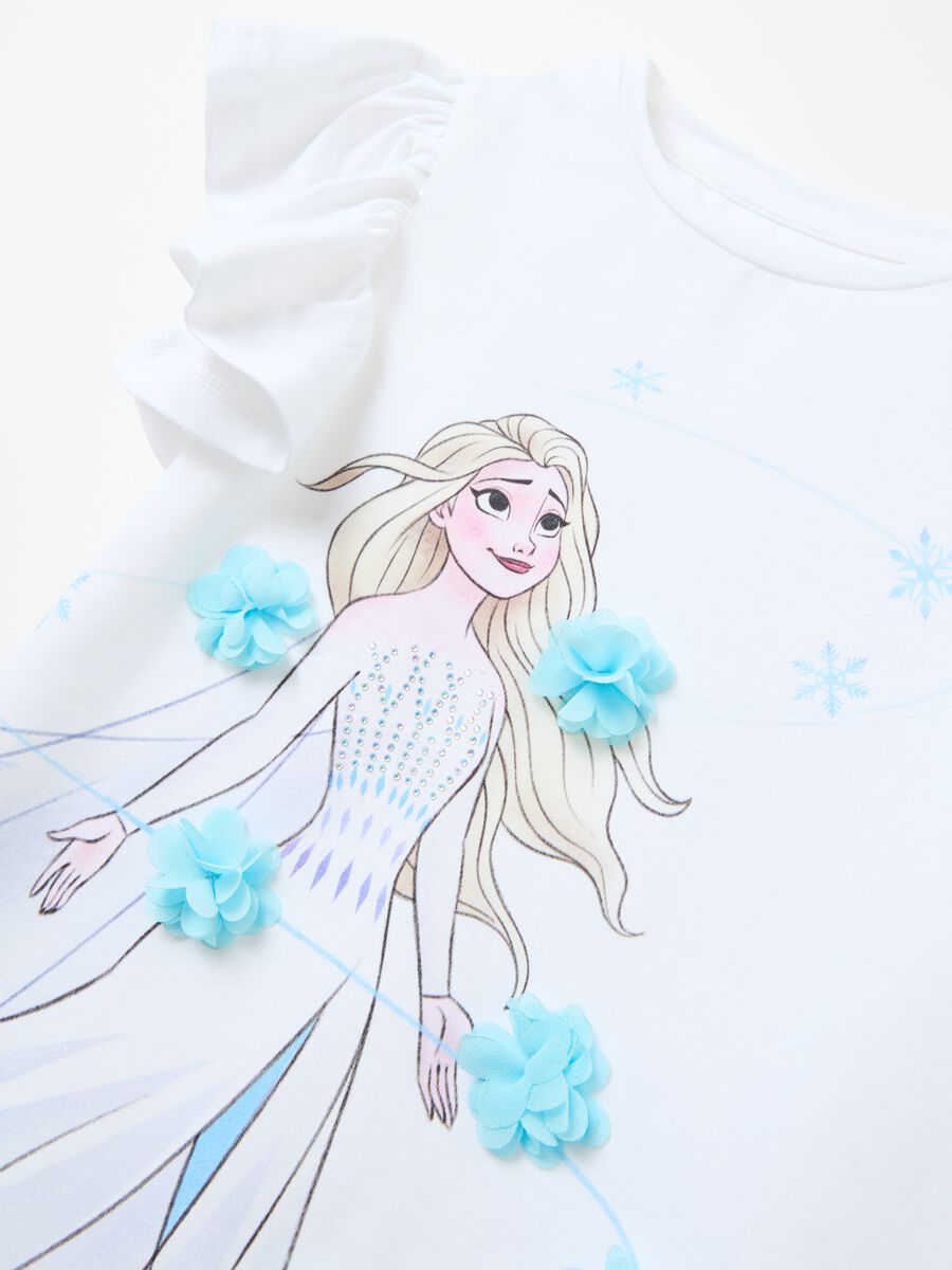 T-shirt with Elsa print and applications_2