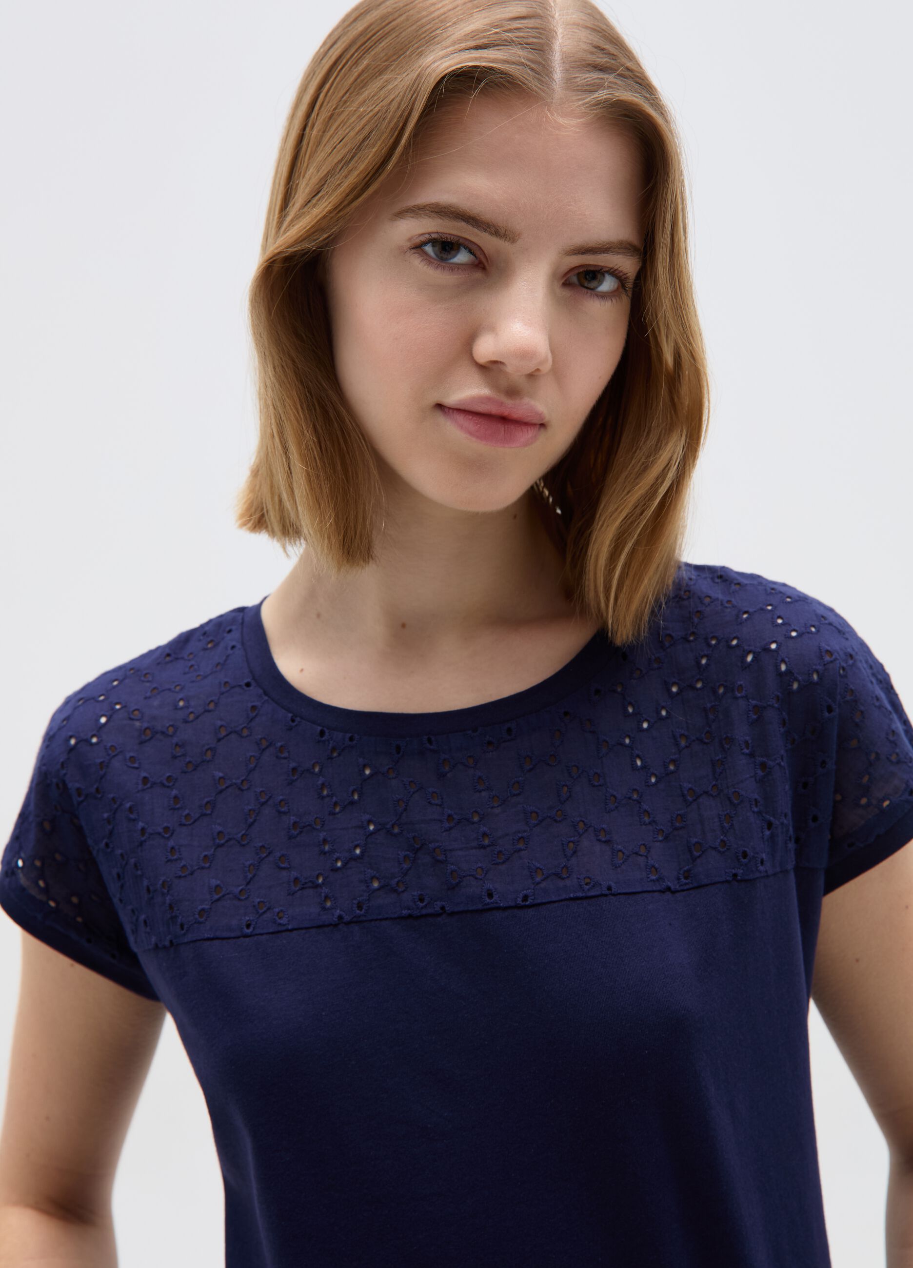 Cotton T-shirt with broderie anglaise