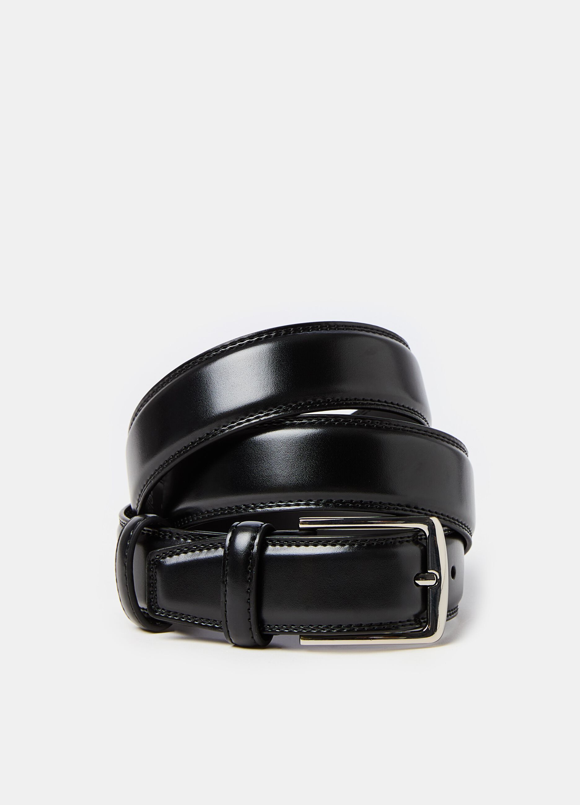 Leather belt with square buckle