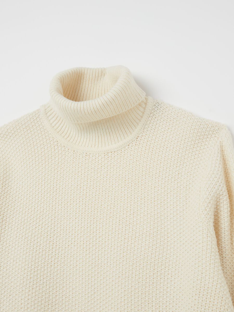 Knitted pullover with high neck_5