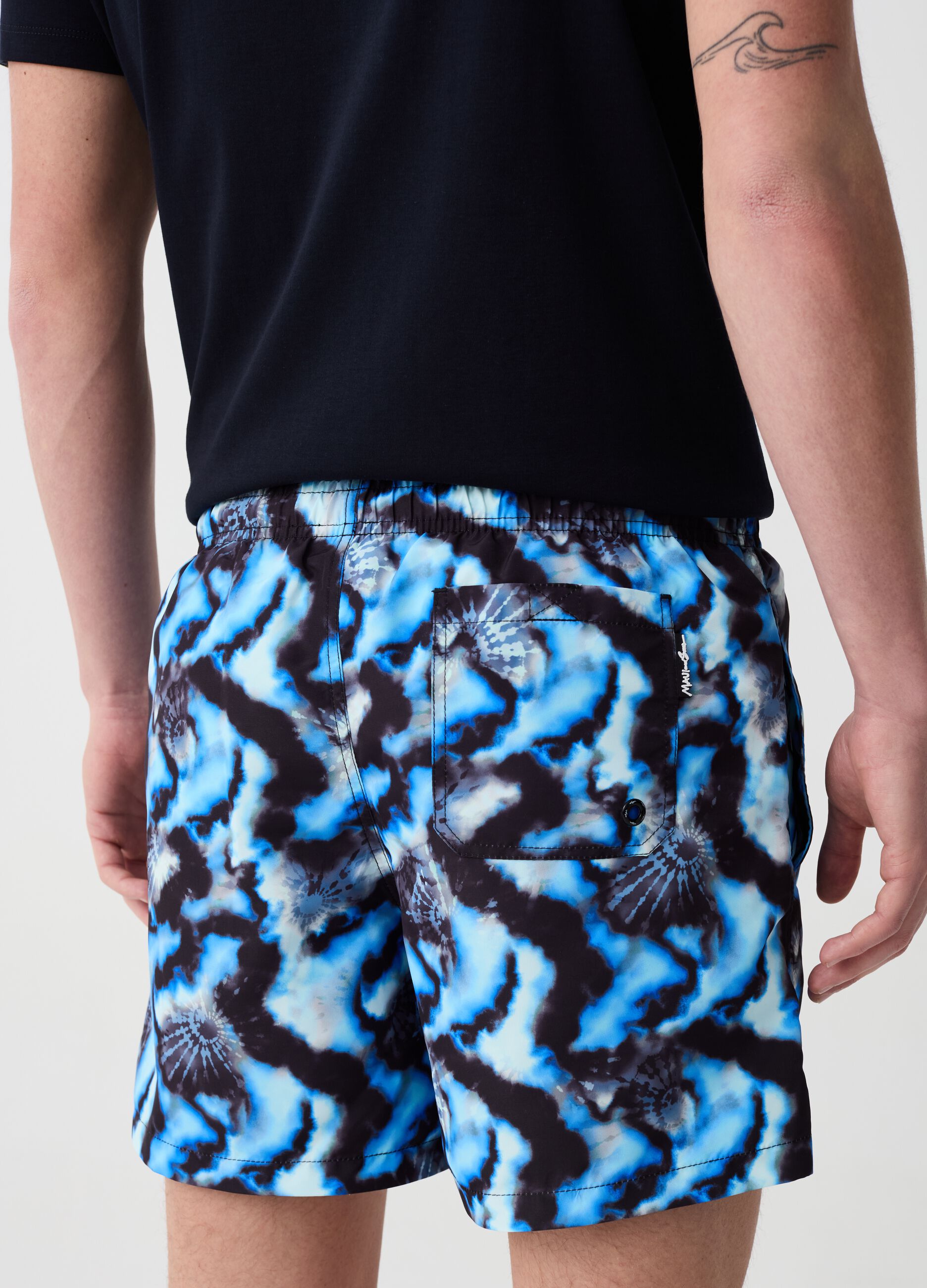 Tie-dye swimming trunks with drawstring