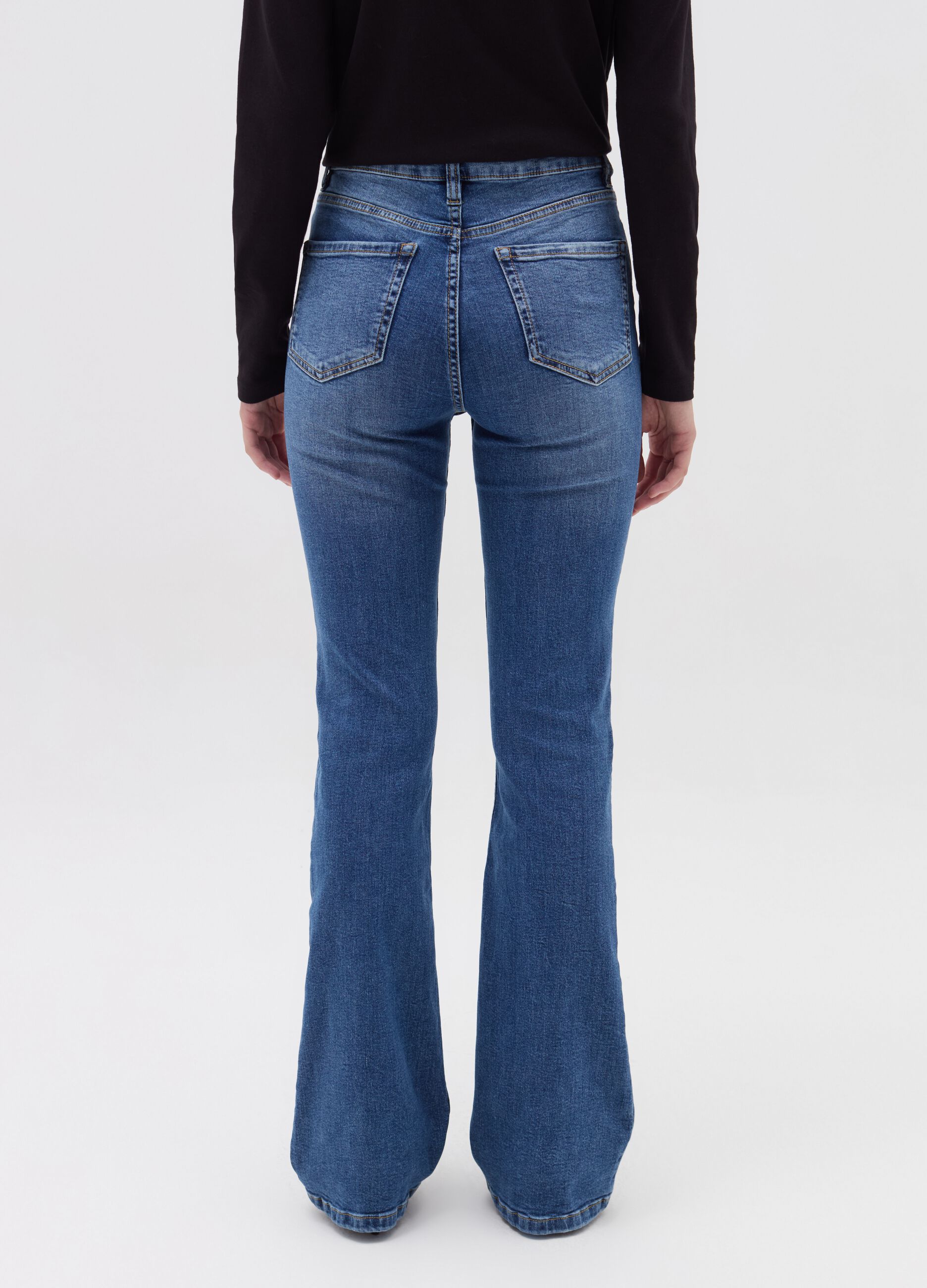 Flare-fit jeans with five pockets