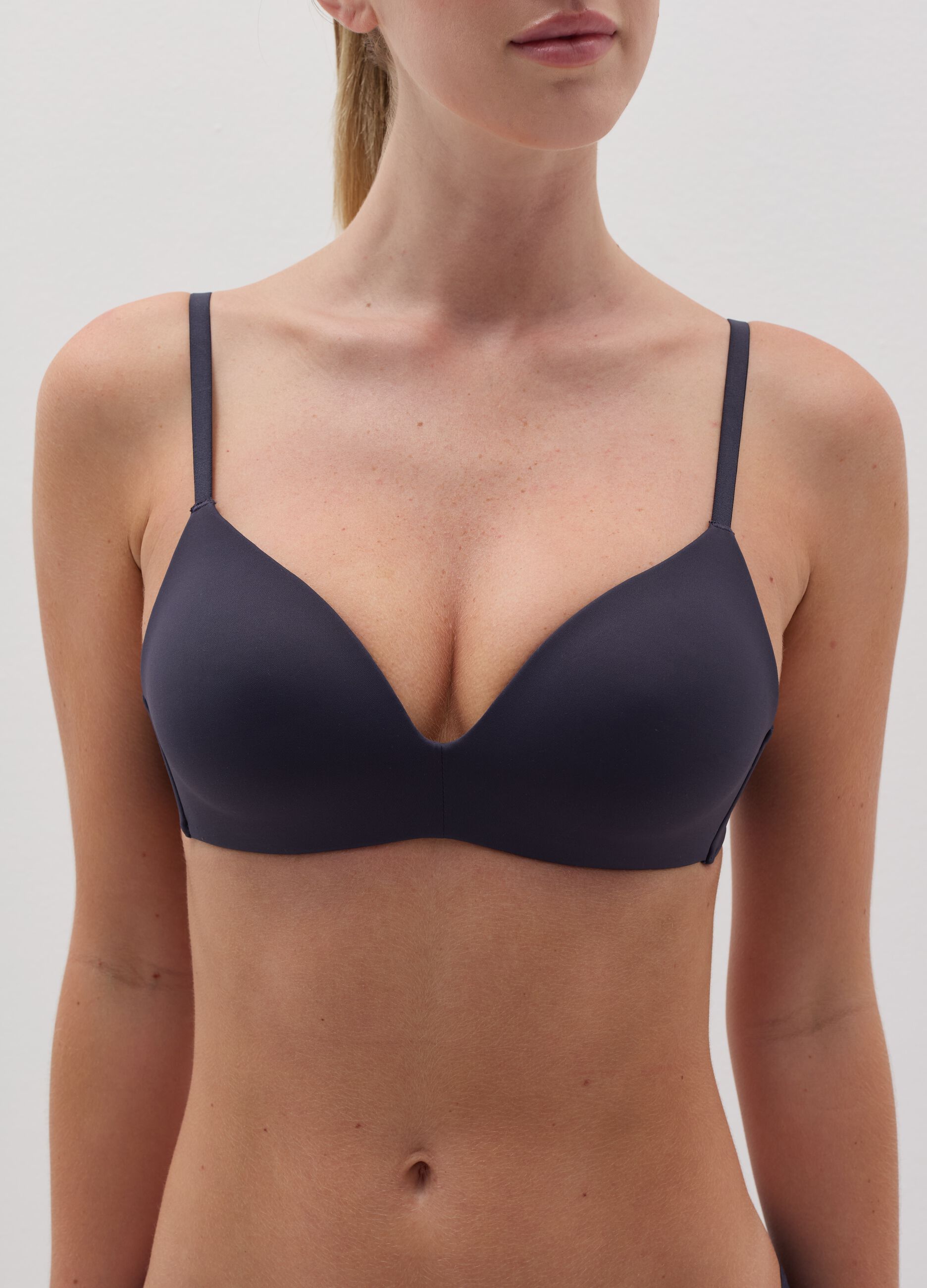 Ele bra without underwiring with cup