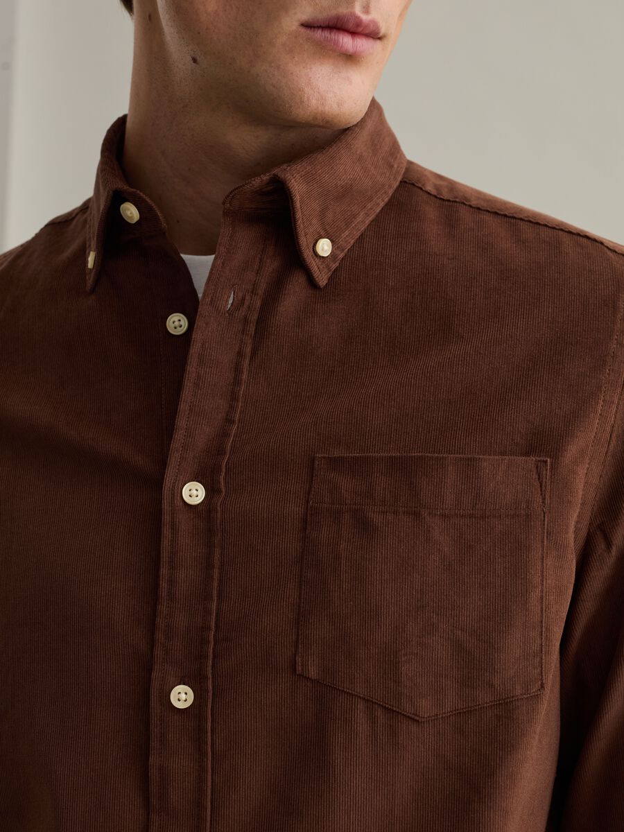 Camicia in corduroy colletto button-down_3