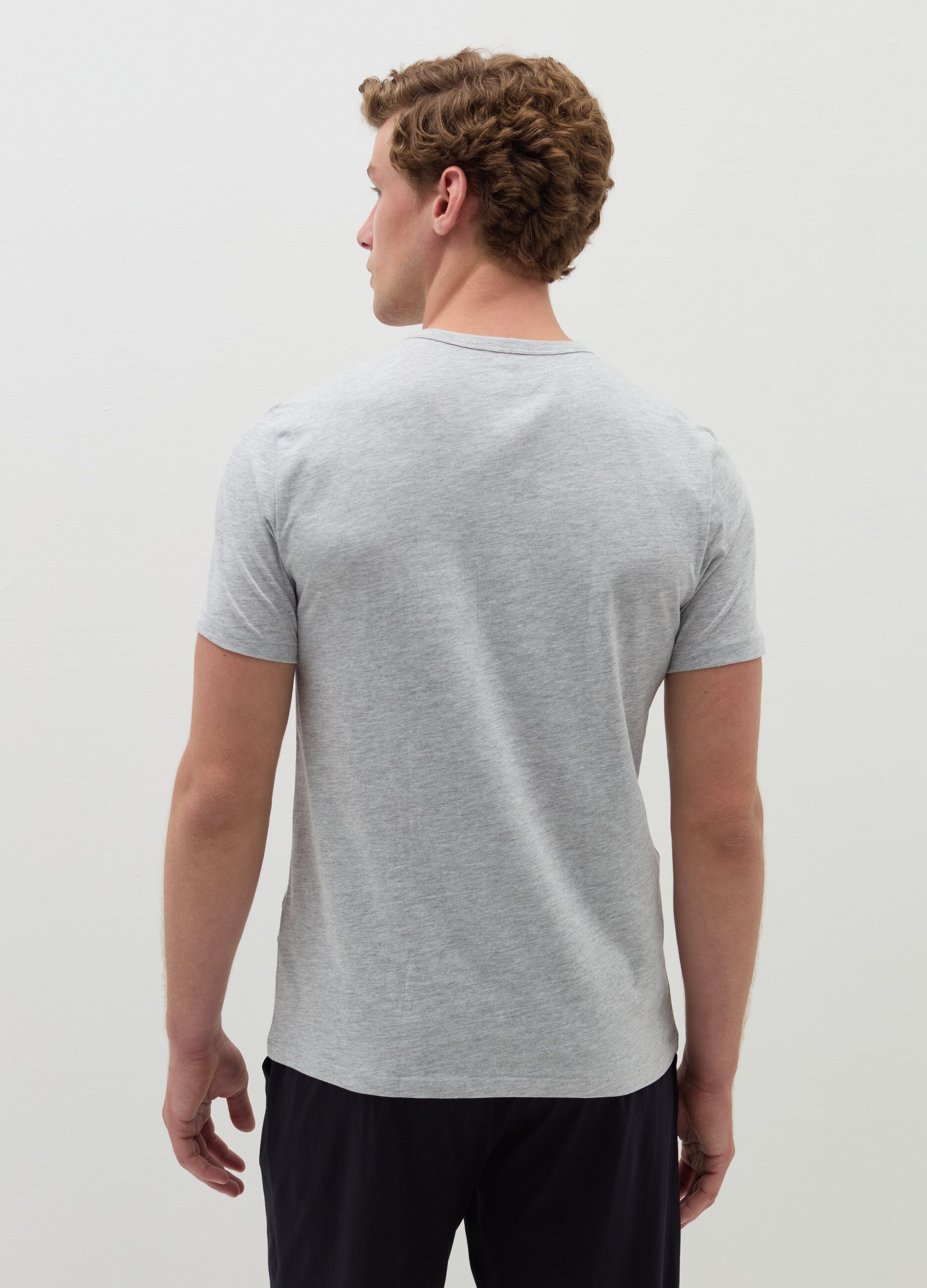 Two-pack undershirts with round neck in jersey