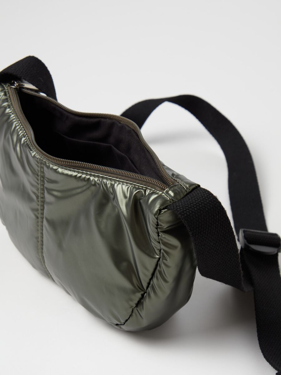 Essential metallic-effect half-moon bag_2