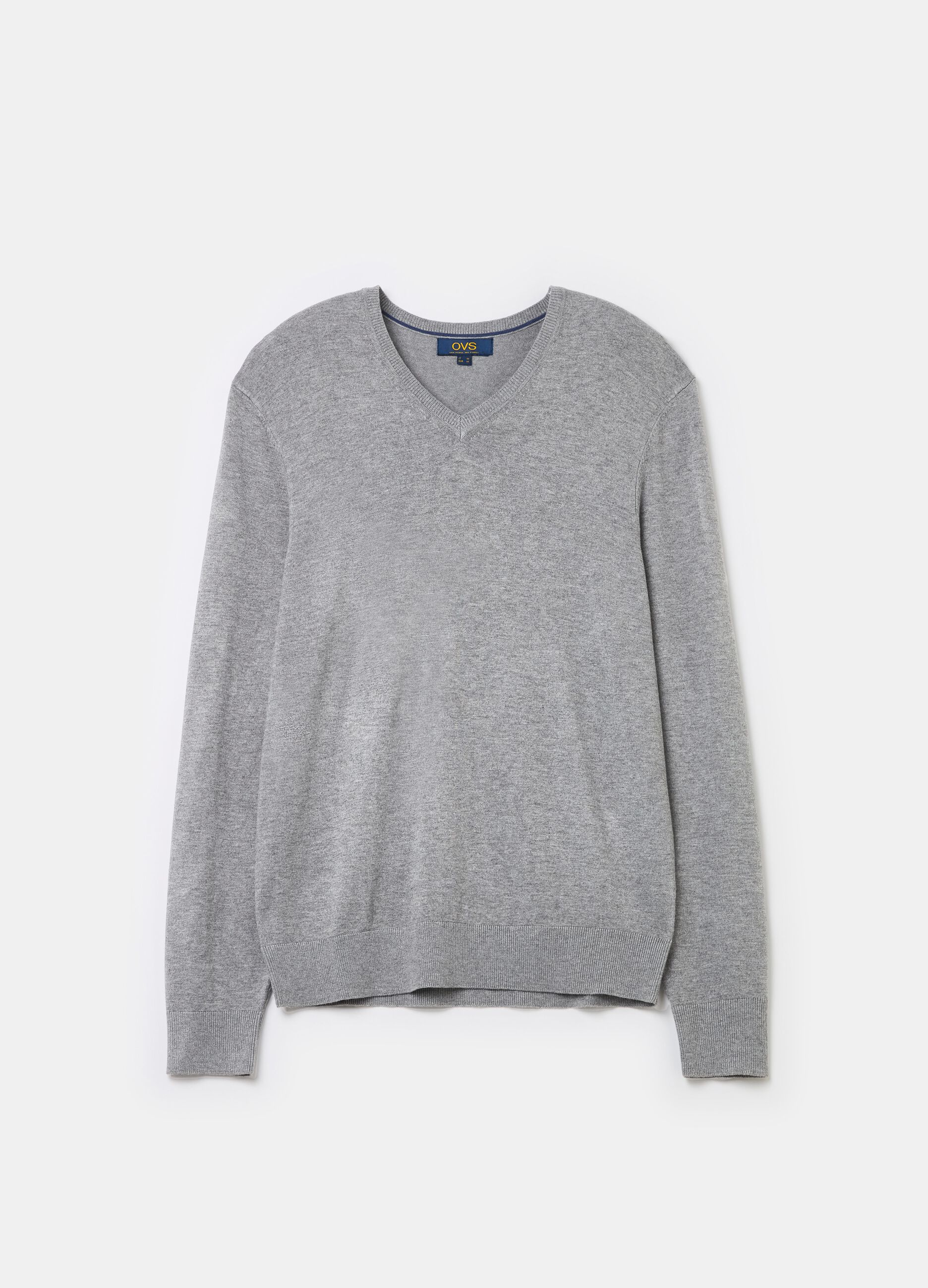 V-neck pullover