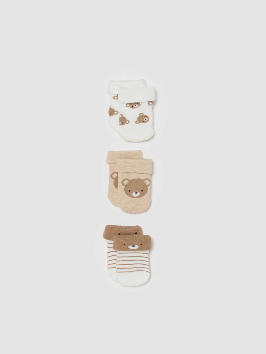 Three-pair pack stretch socks with teddy bear design_1