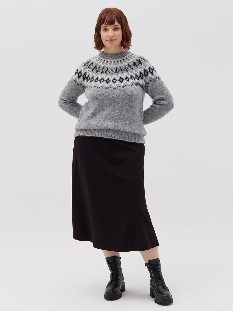 Curvy pullover with Norwegian design_1