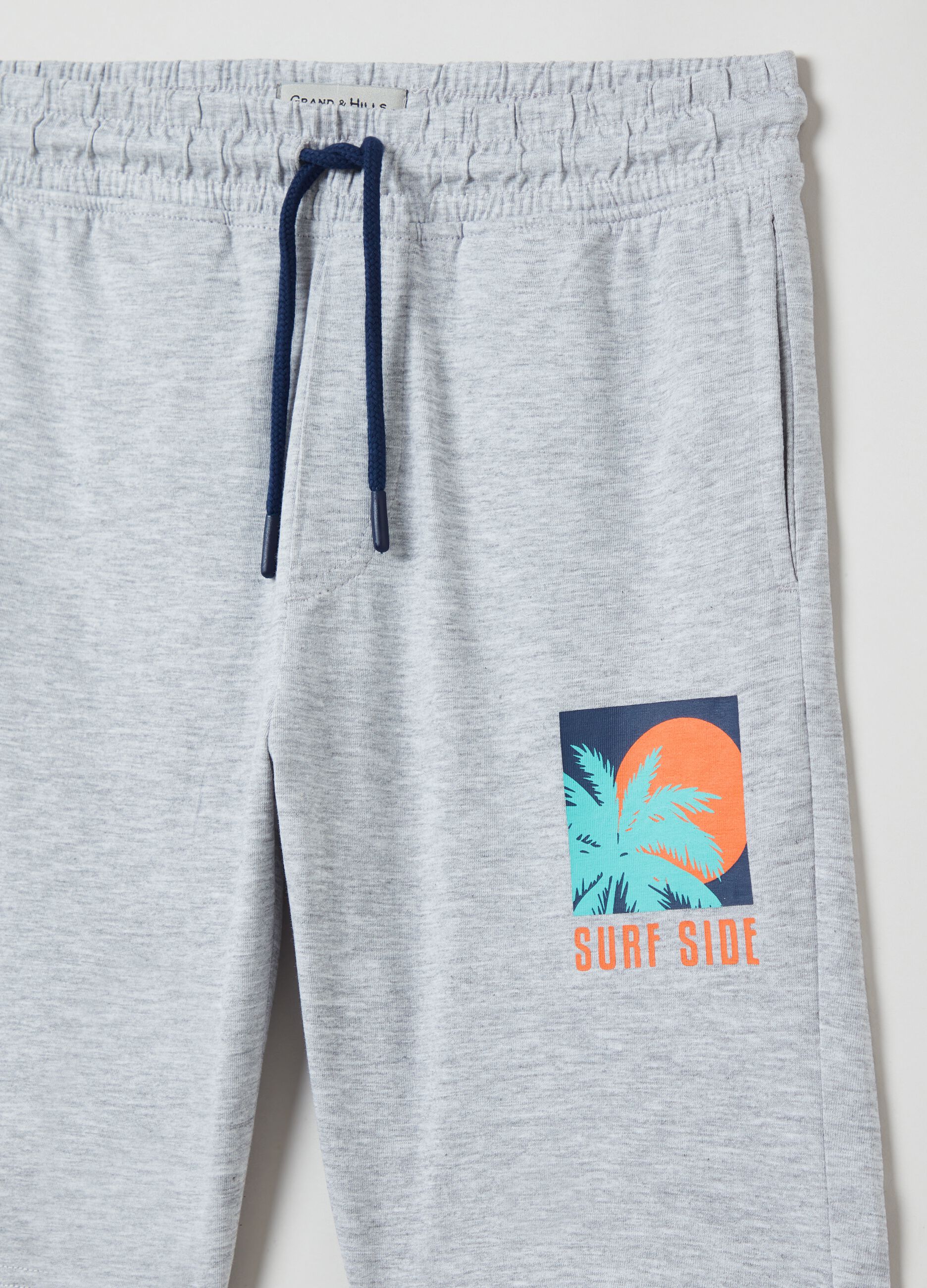 Bermuda joggers in jersey with print