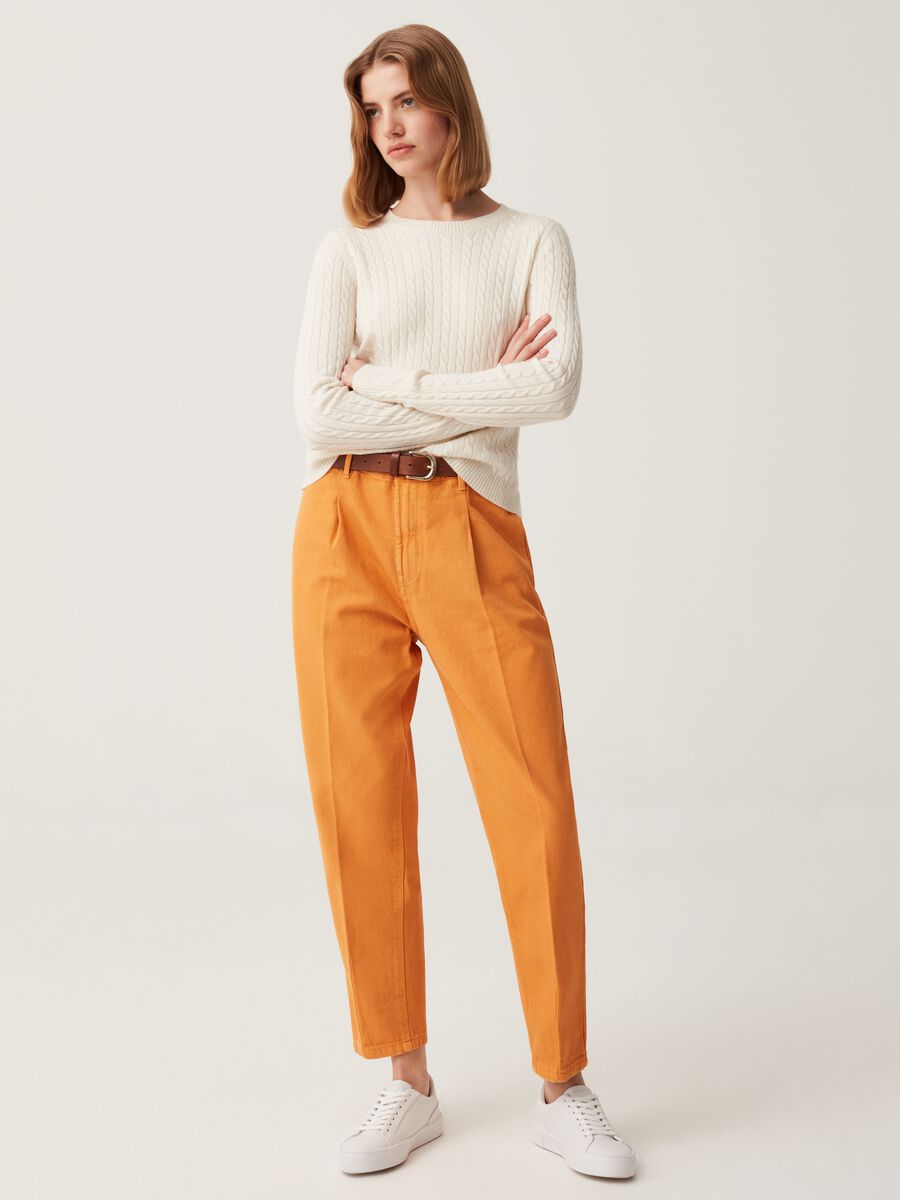 Cigarette trousers with darts_0