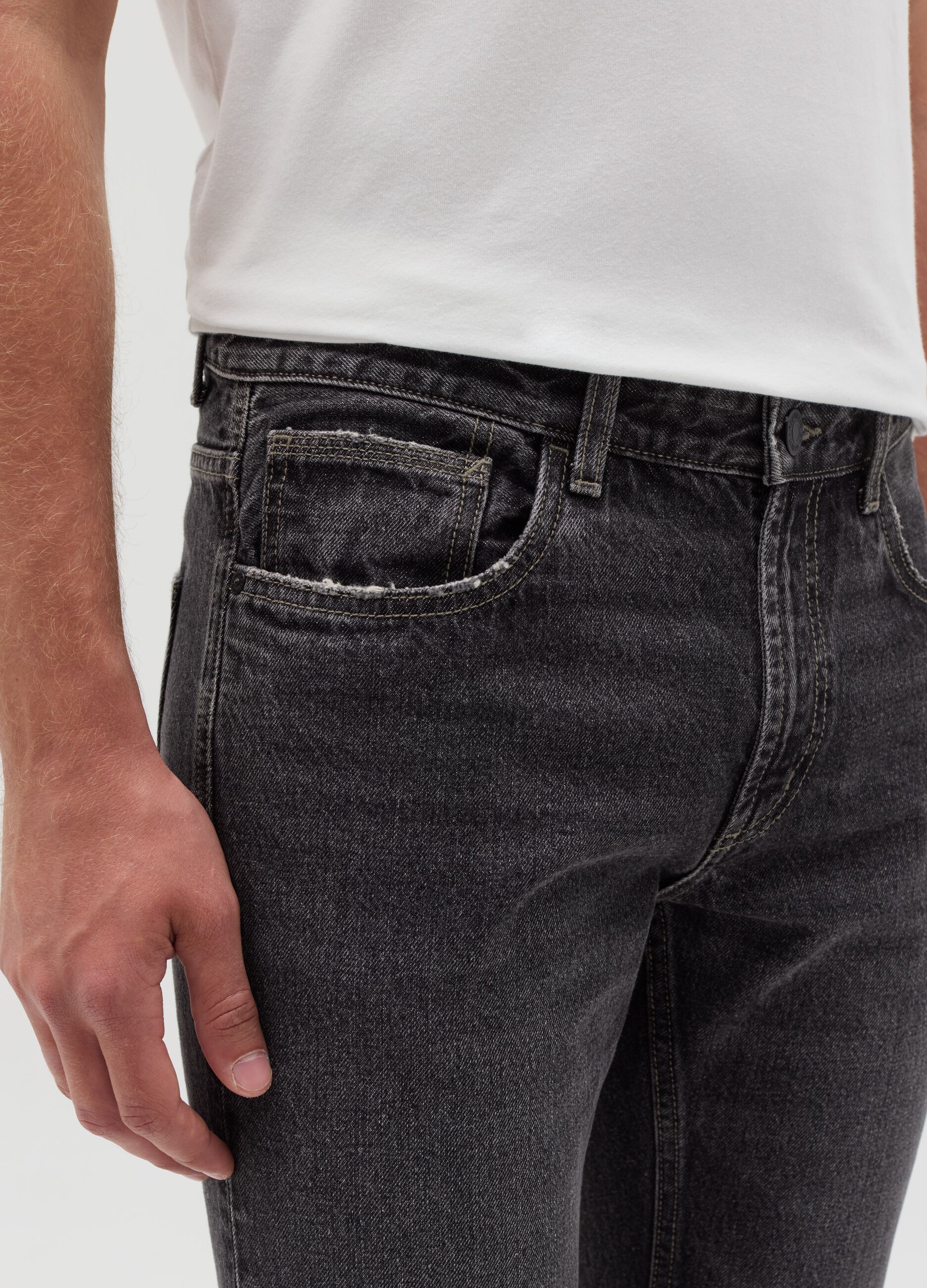 Regular-fit jeans with five pockets