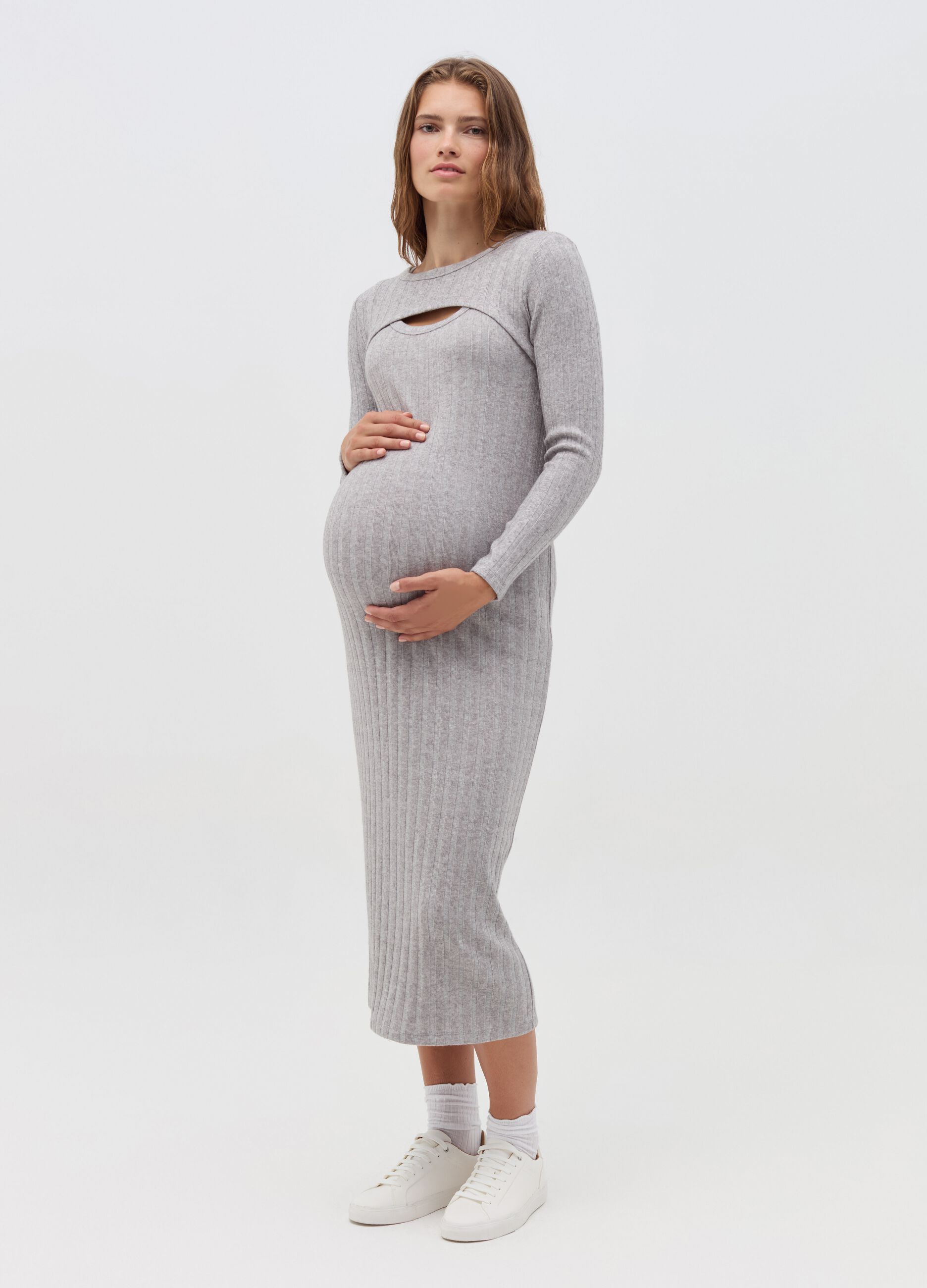 Sleeveless ribbed maternity dress