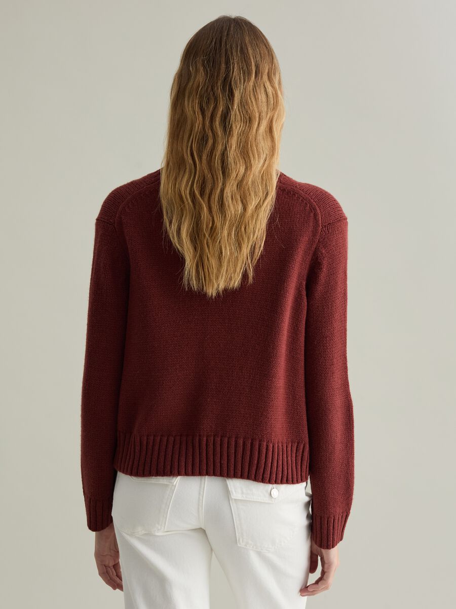 V-neck pullover_3