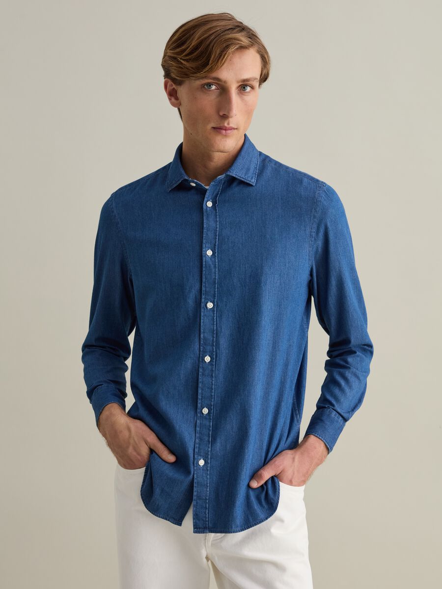 Regular-fit shirt in denim_3