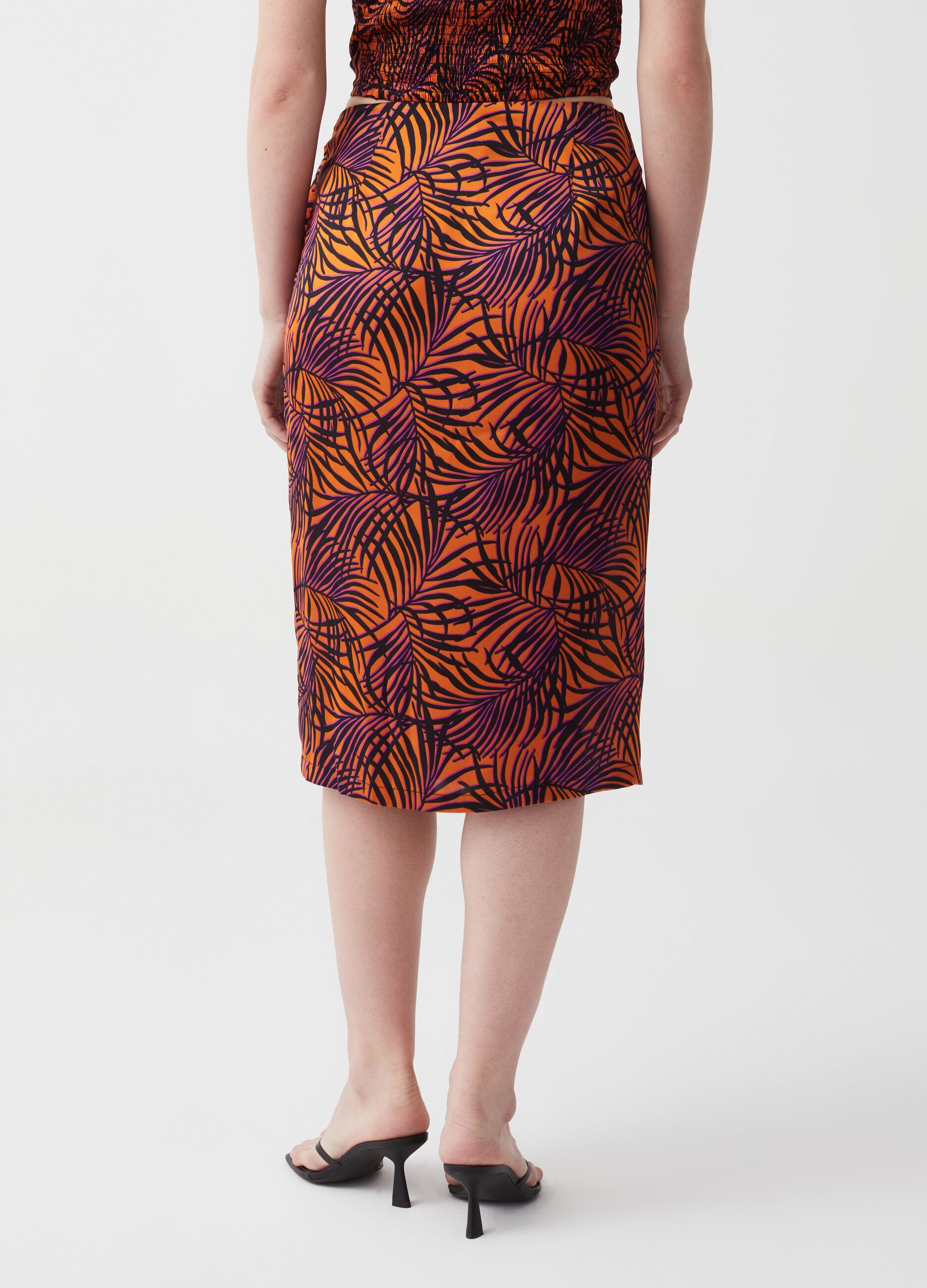 Midi wrap skirt with tropical print