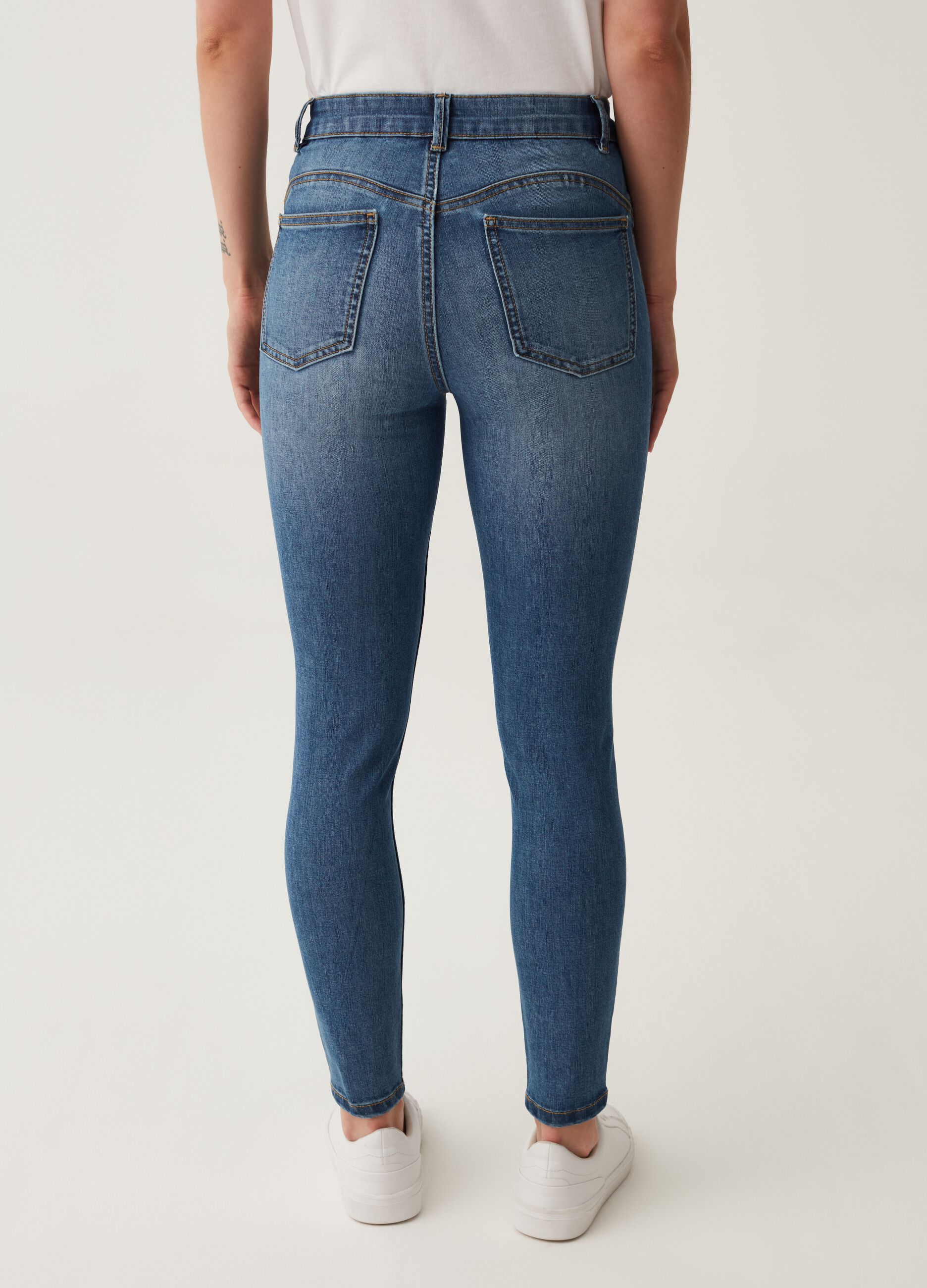 Skinny-fit stretch jeans