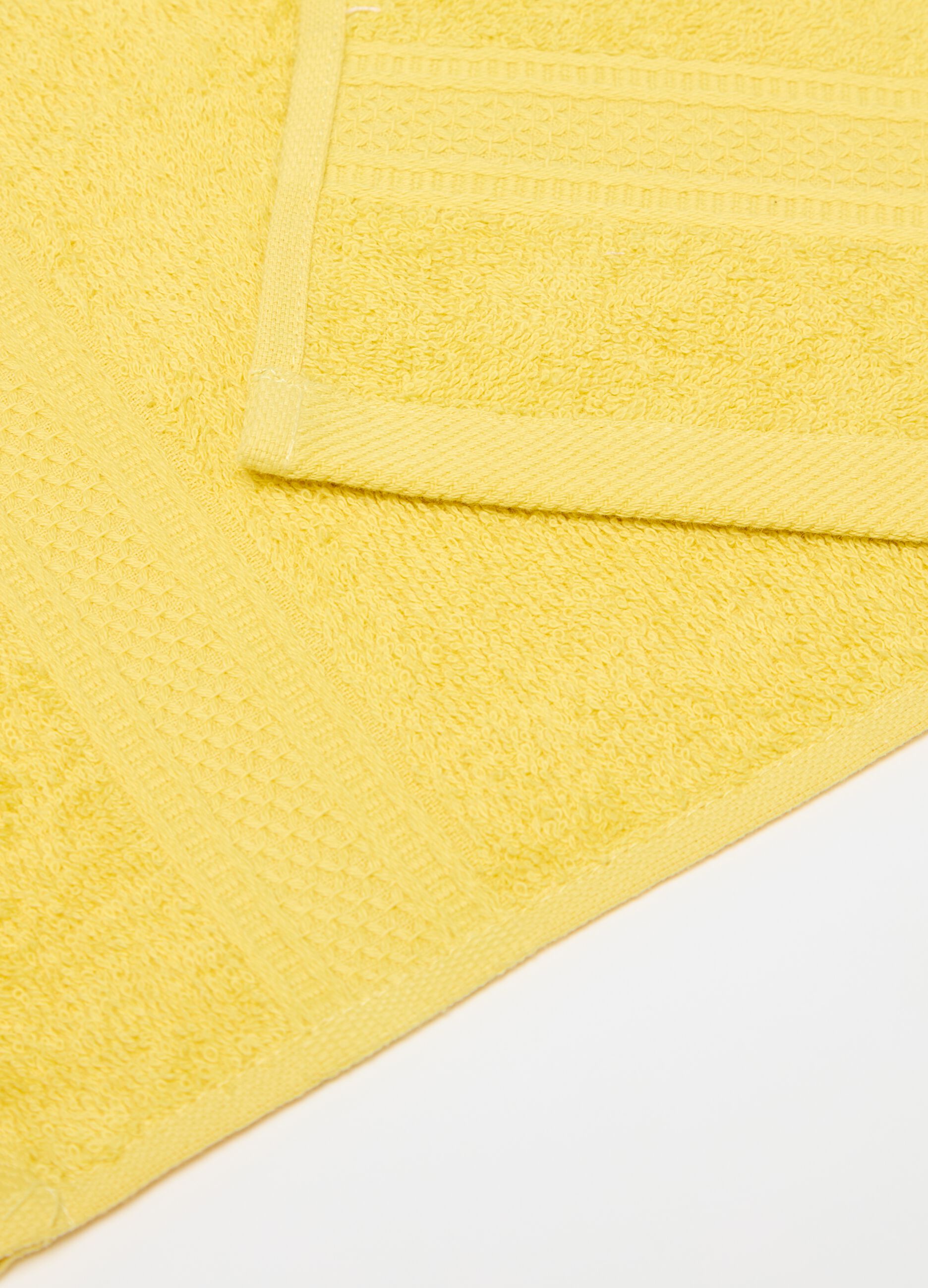 Solid colour guest towel