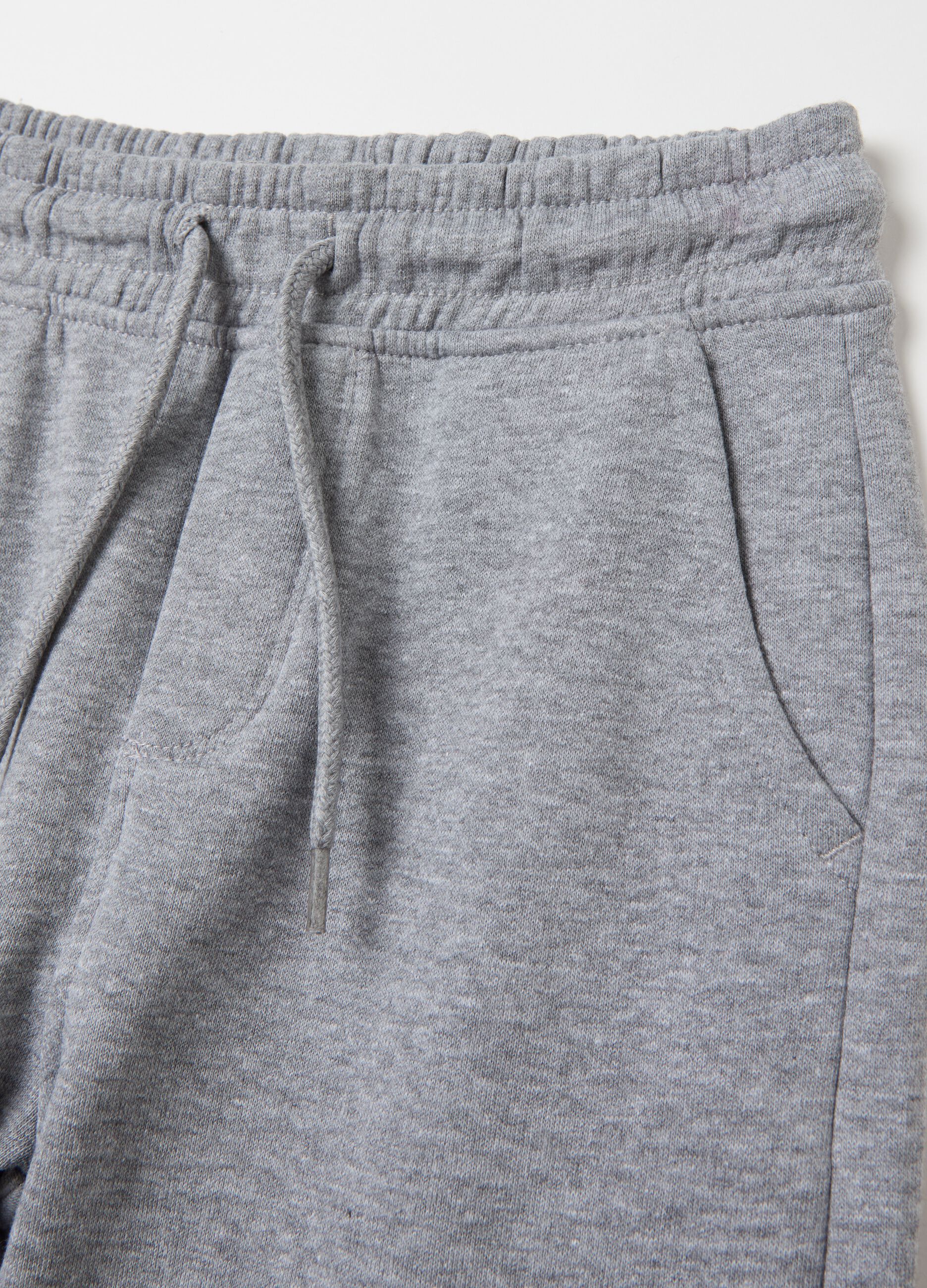 Fleece joggers with drawstring