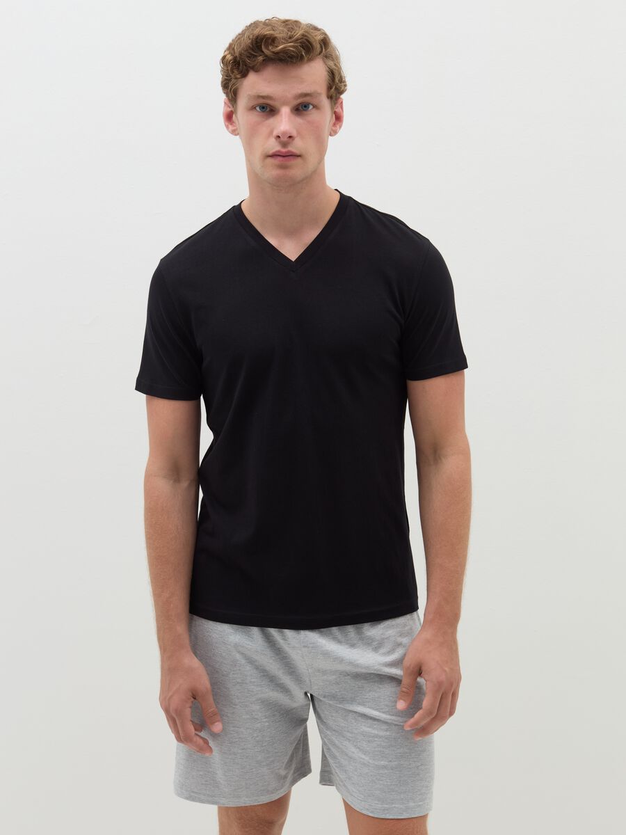 Three-pack undershirts with V neck_0