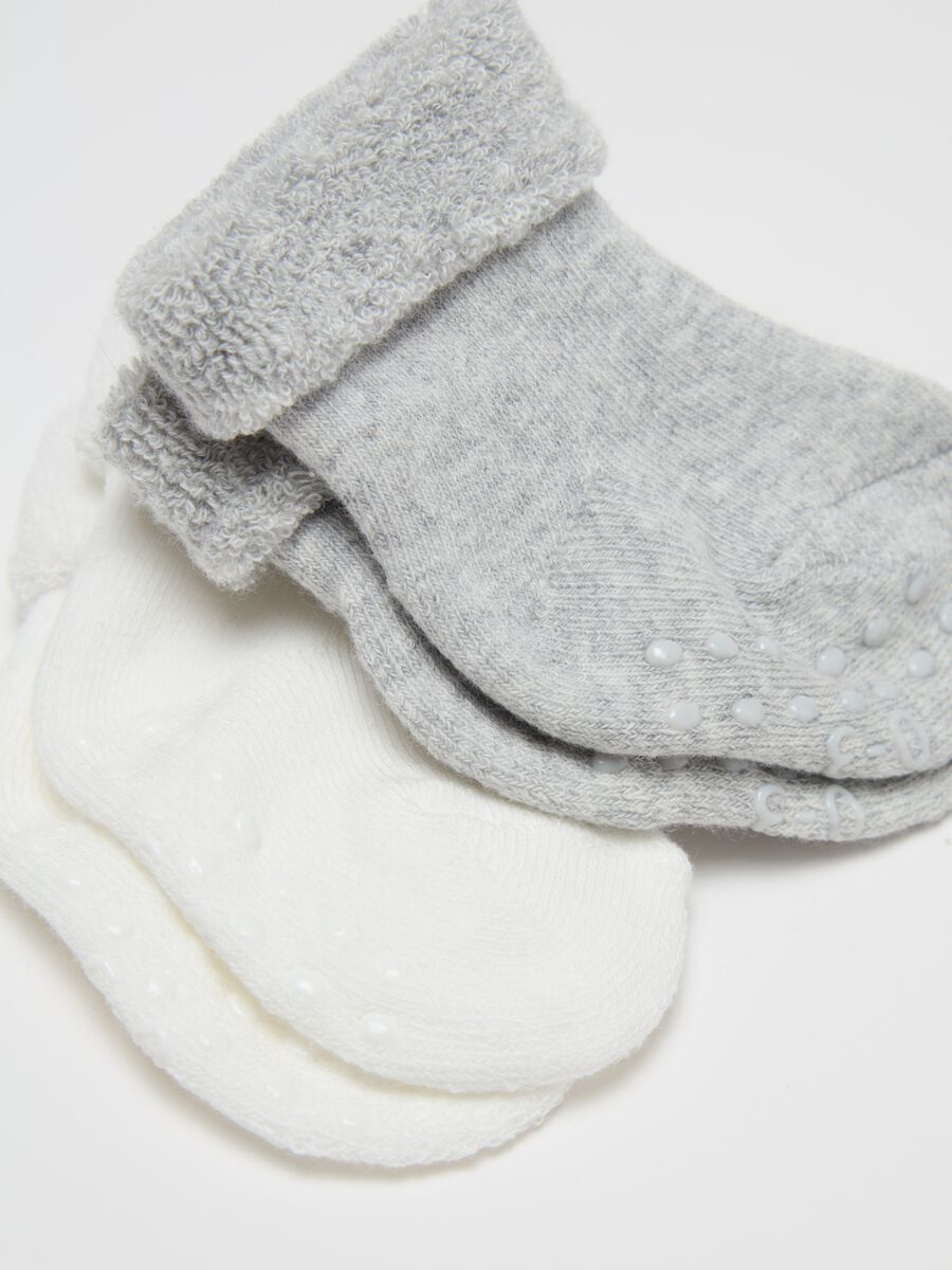 Four-pair pack socks in solid colour terry_2