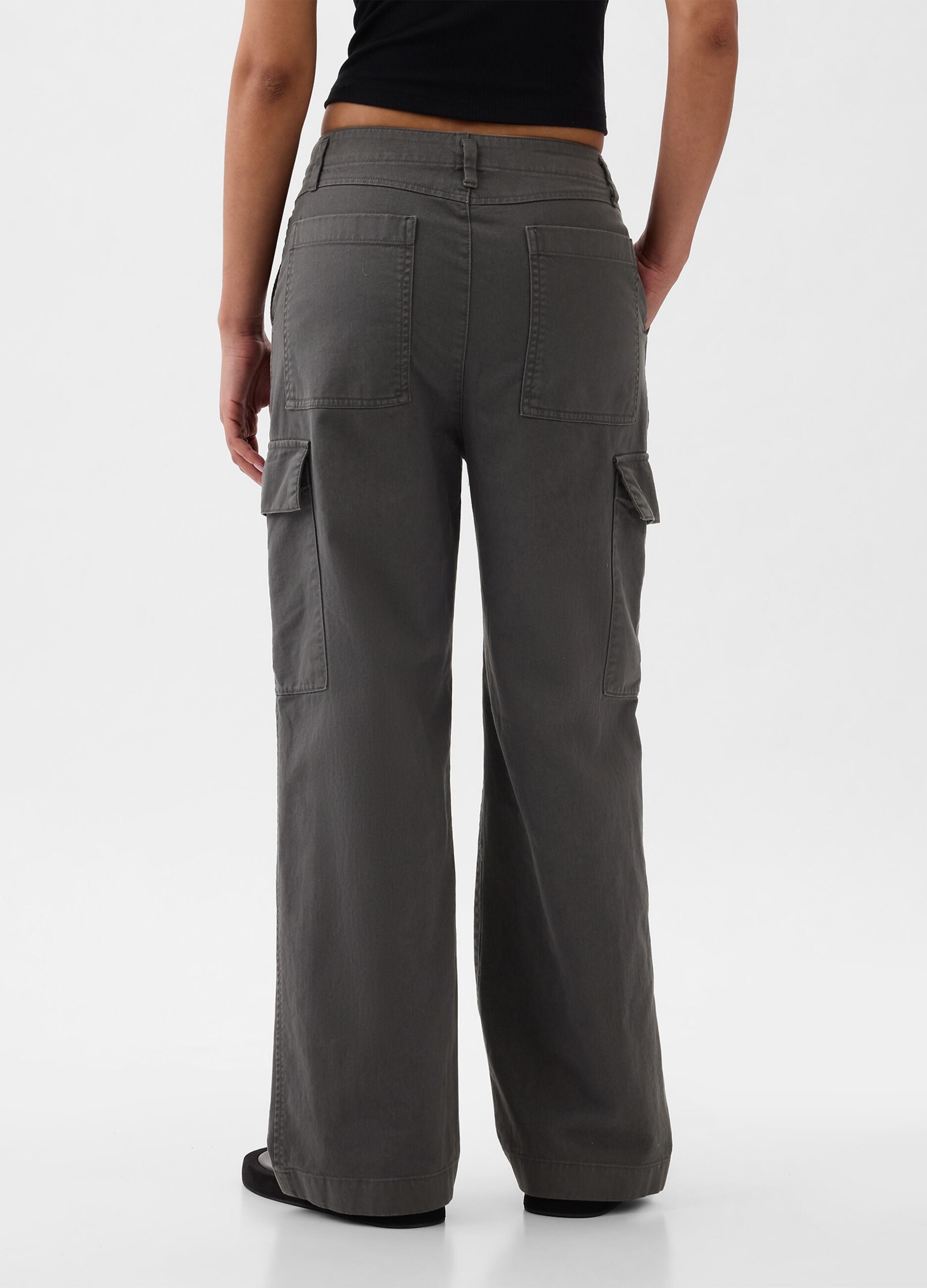 Loose-fit cargo trousers in cotton