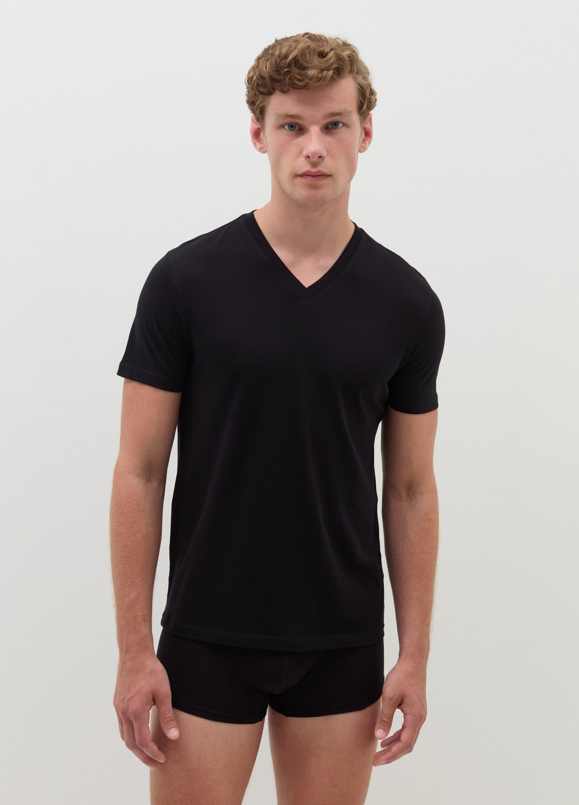 Organic cotton undershirt with V neck