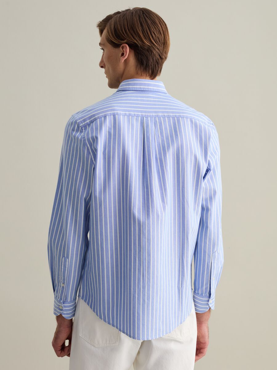 Regular-fit shirt in striped Oxford cotton_3