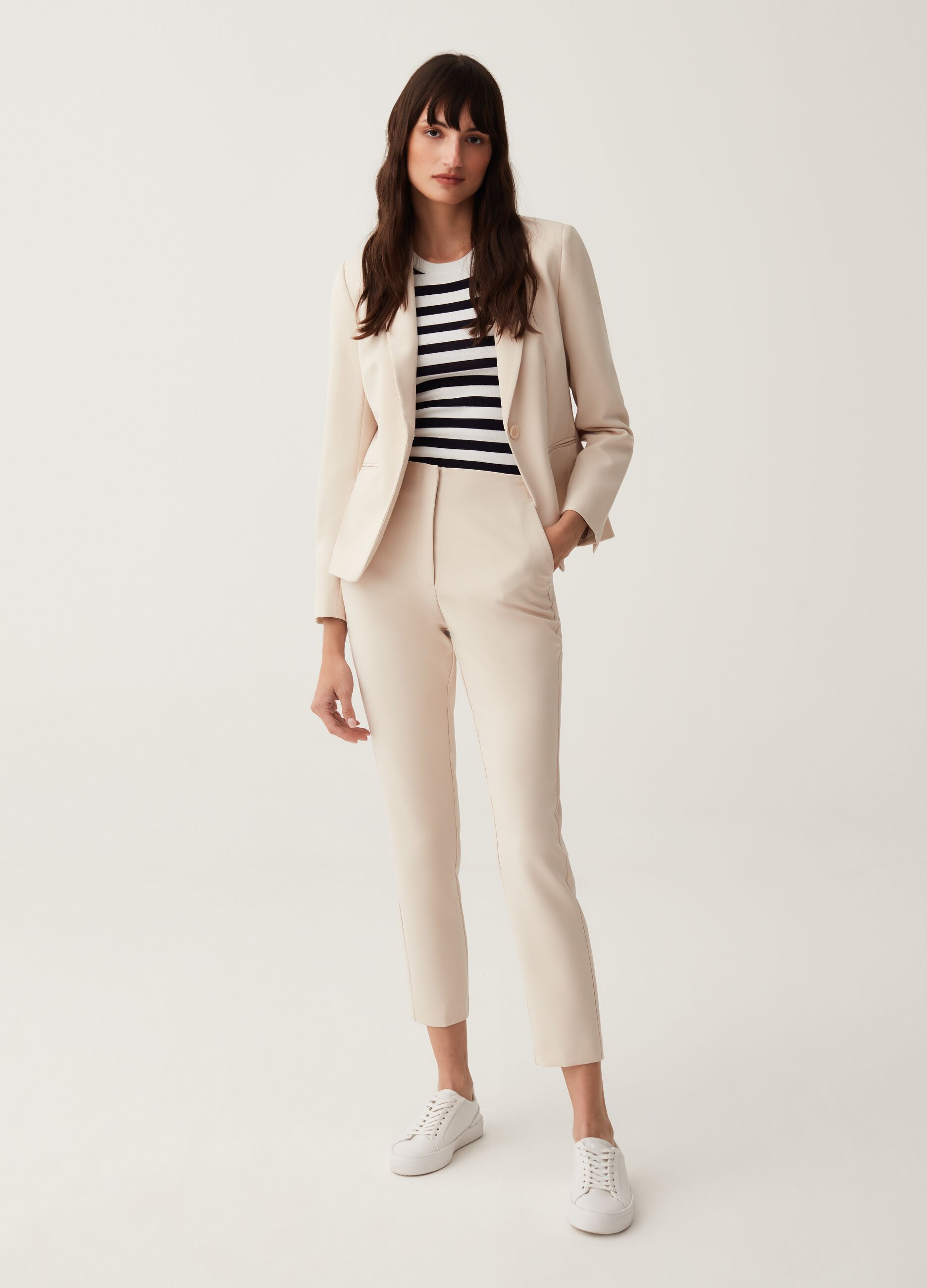 Solid colour stretch blazer