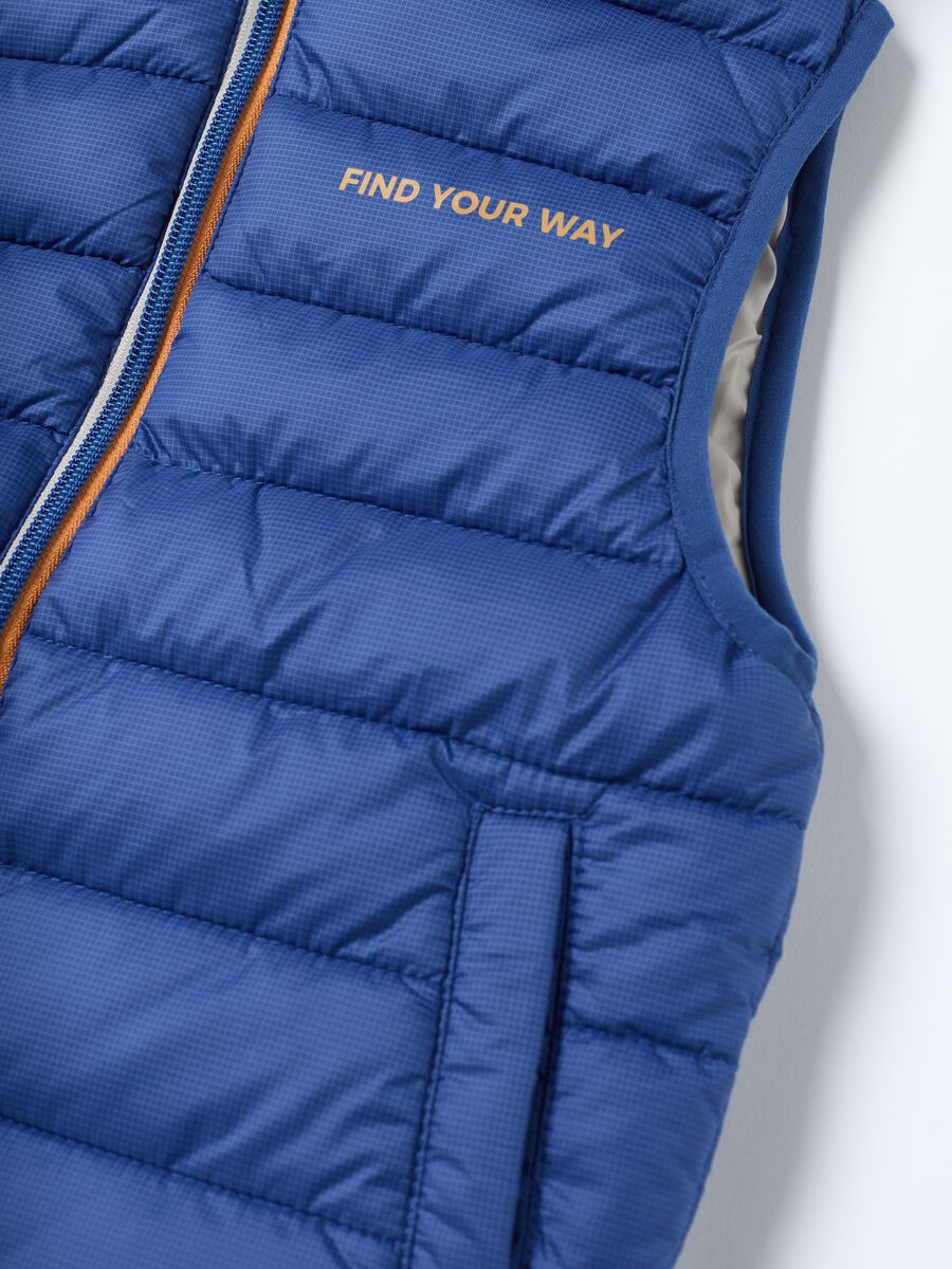 Ultralight reversible gilet with ripstop weave_2