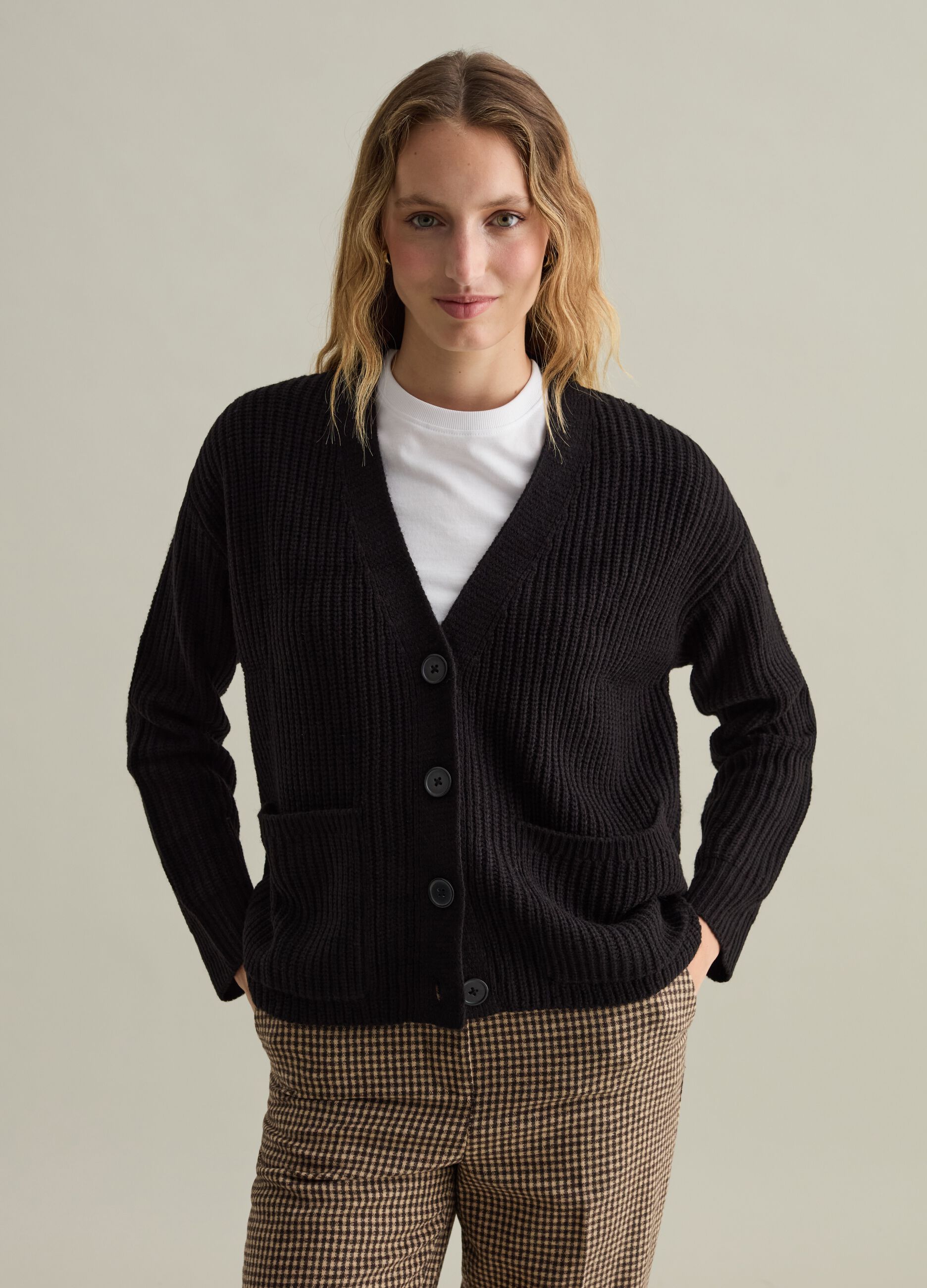 Cardigan over a coste inglesi con scollo a V