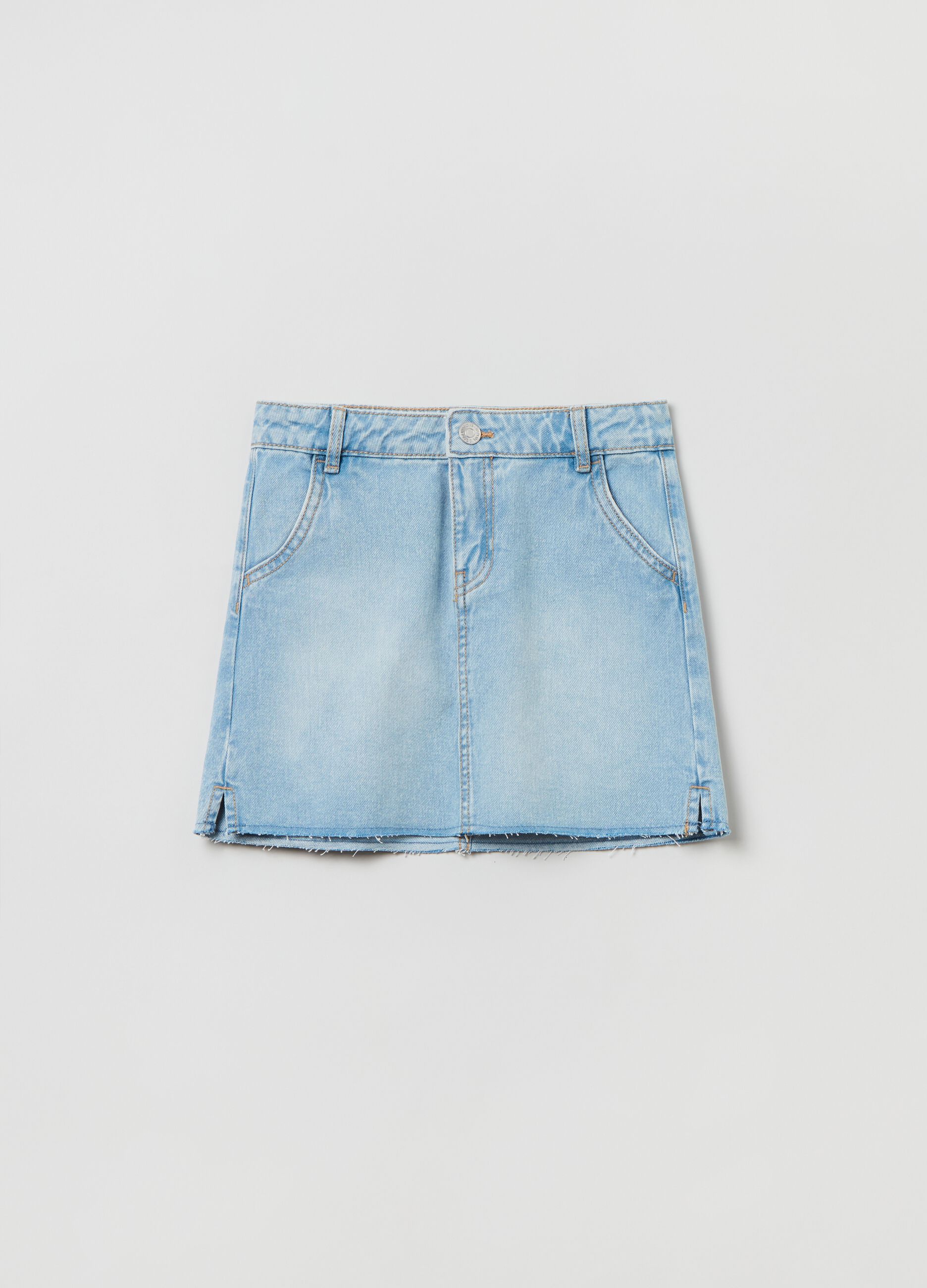 Denim miniskirt with pockets