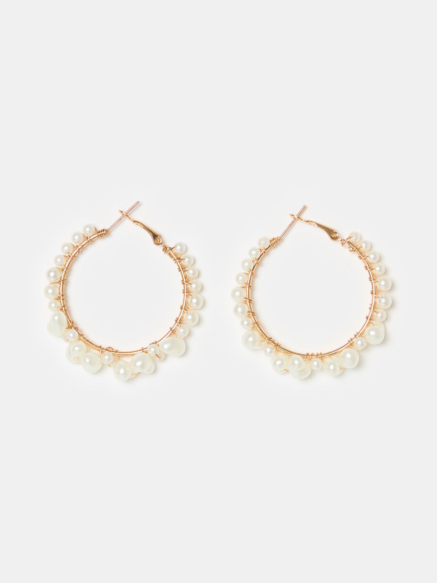 Hoop earrings with beads_0