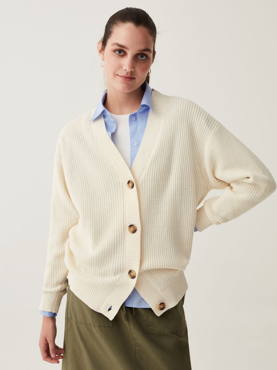 Cardigan with V neck and striped buttons_0