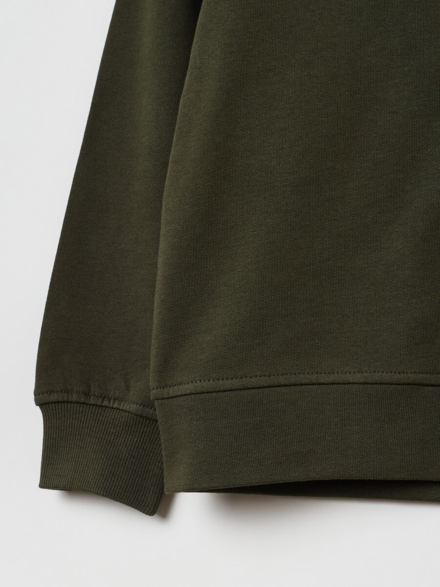 Hooded sweatshirt with zip closure_2