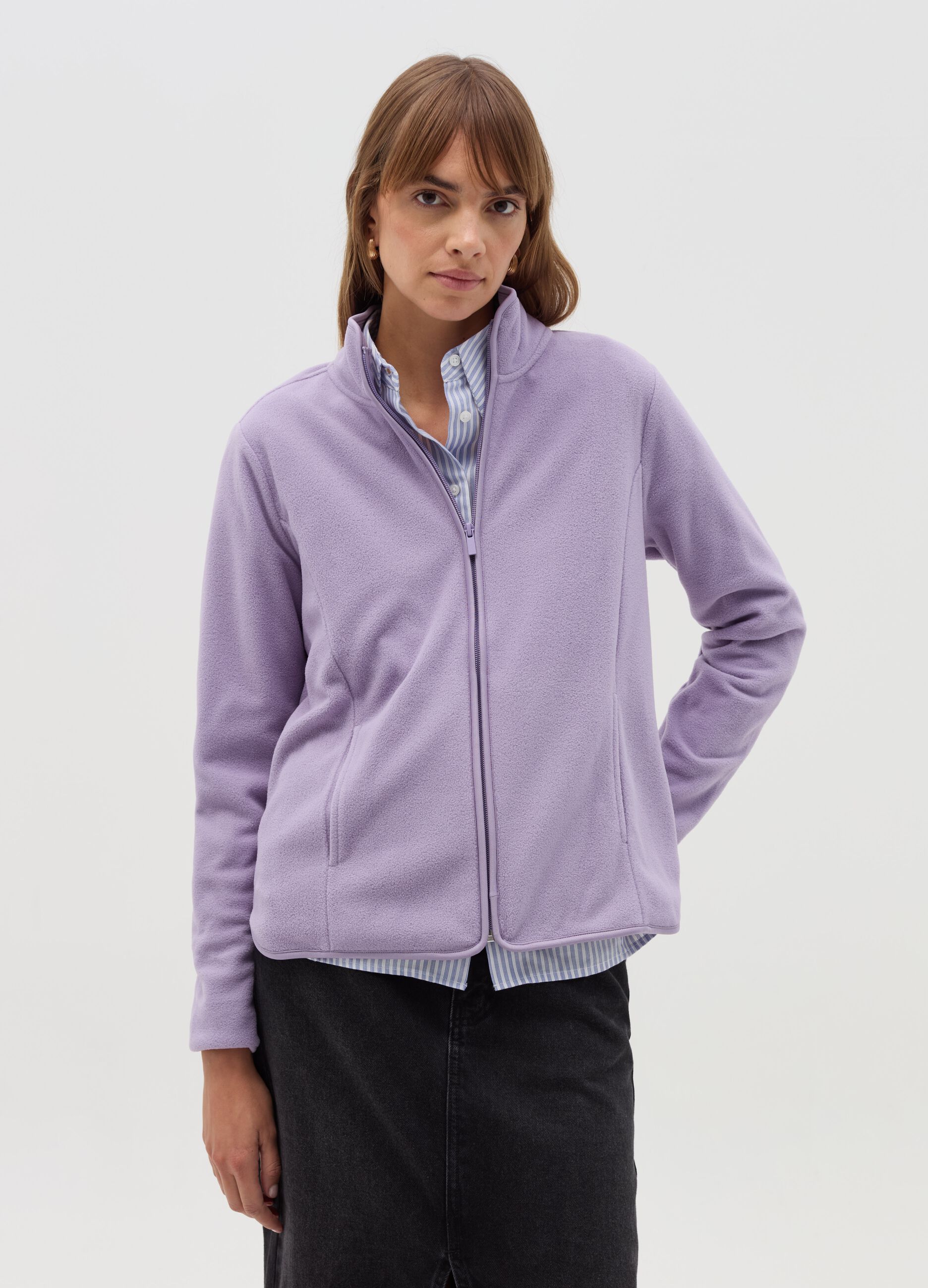 Full-zip in pile a collo alto