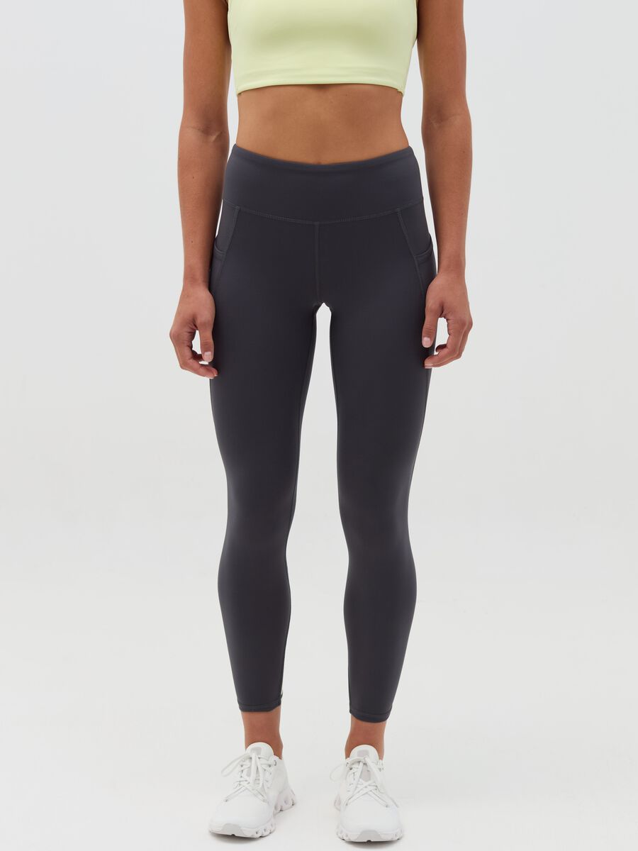 Leggings with contrasting details_1