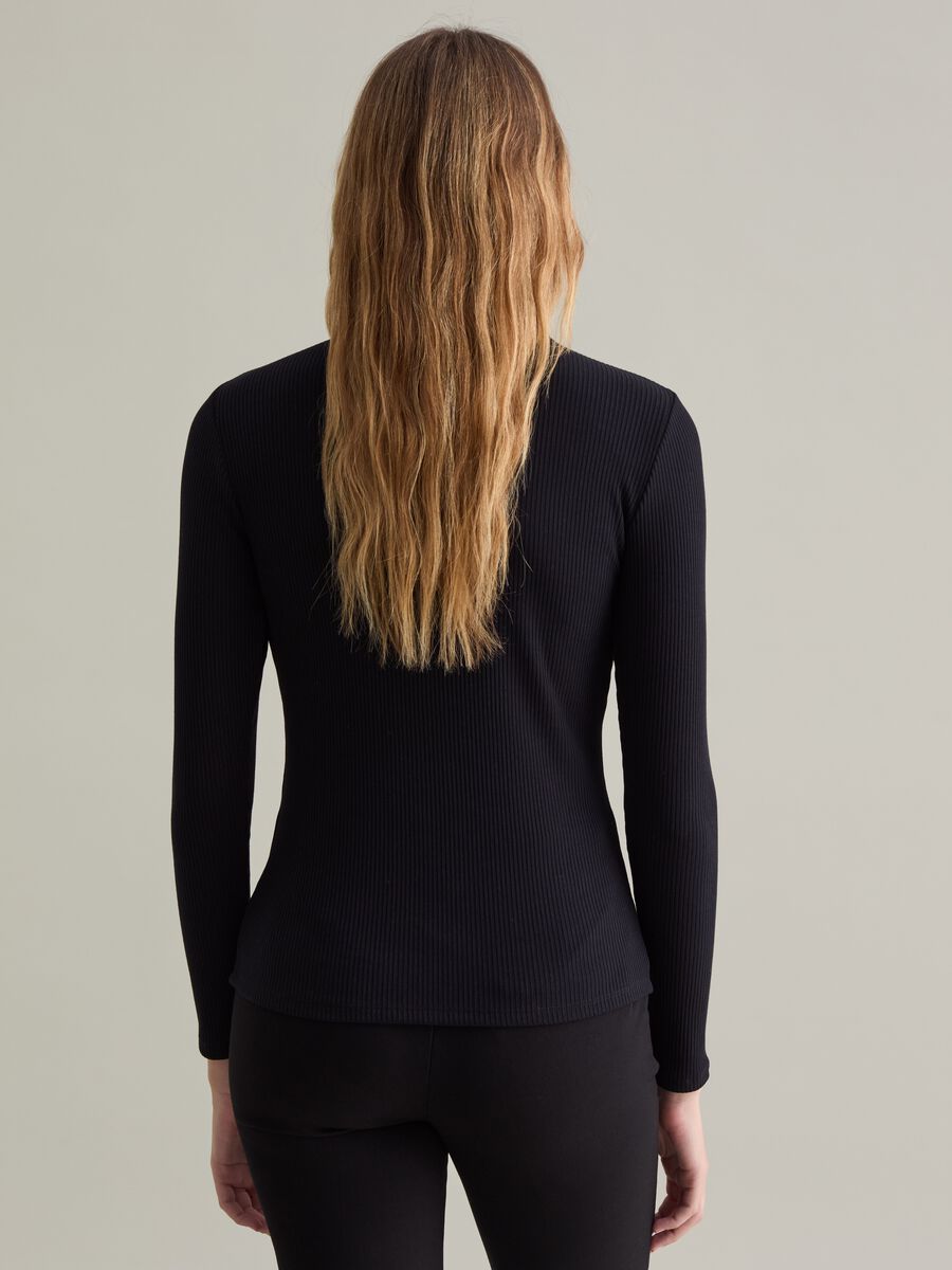 Contemporary flat-ribbed turtleneck pullover_4