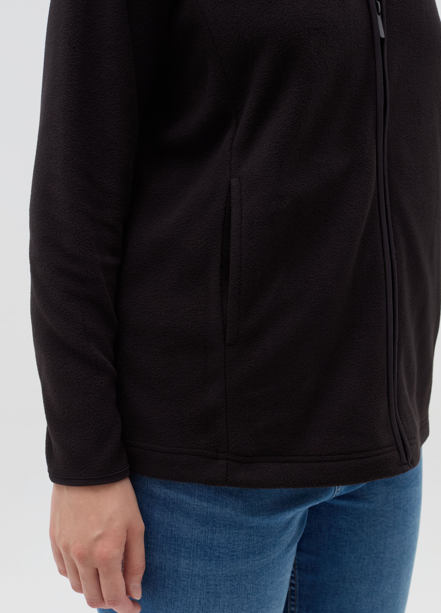 Curvy full-zip sweatshirt in fleece