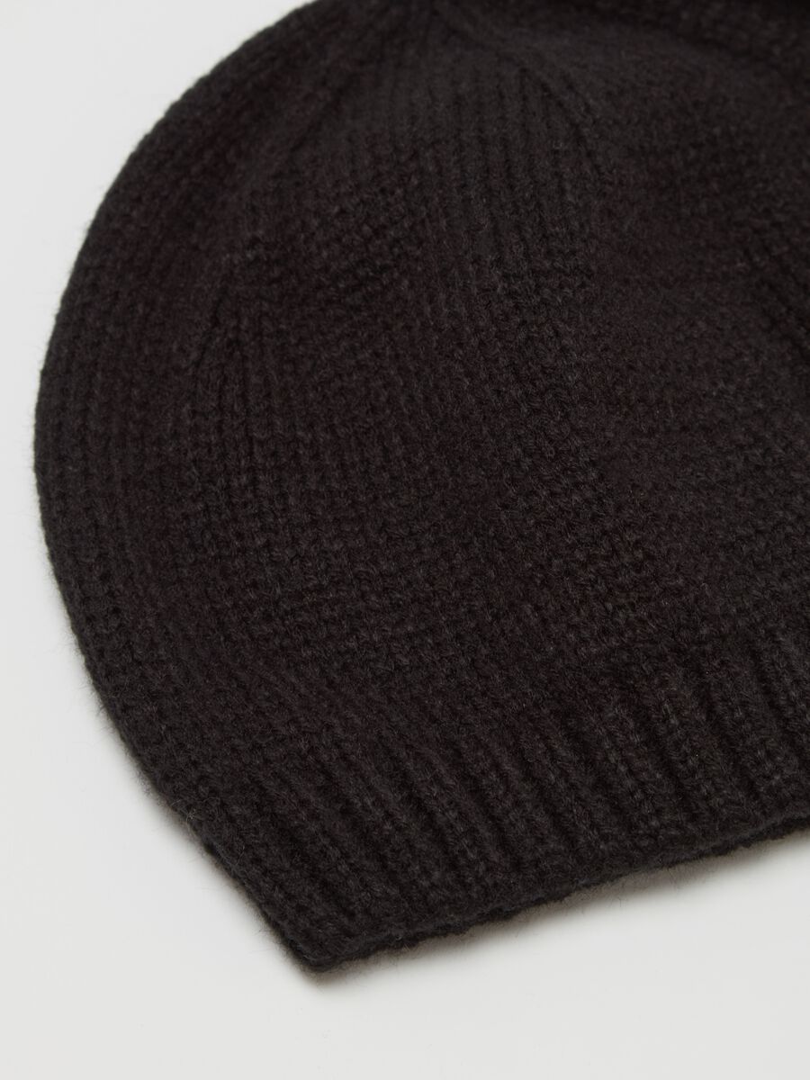 Knitted hat_1