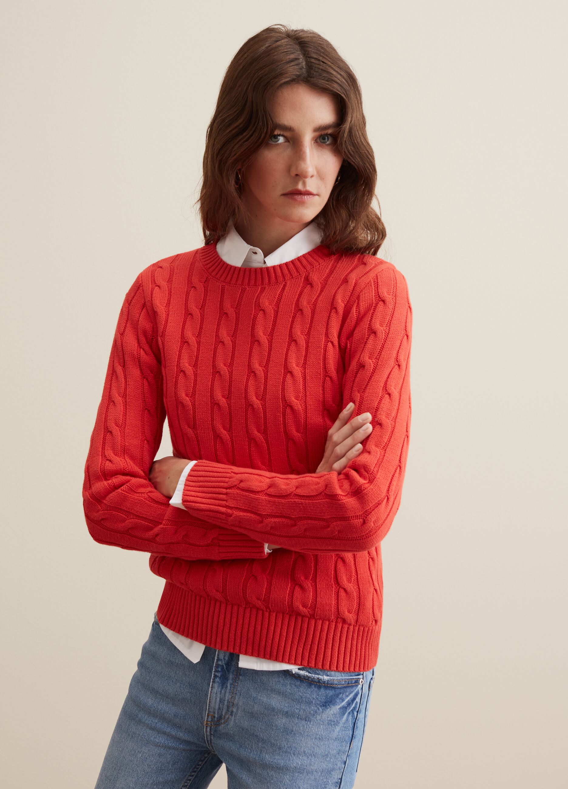 Cable knit crew-neck pullover