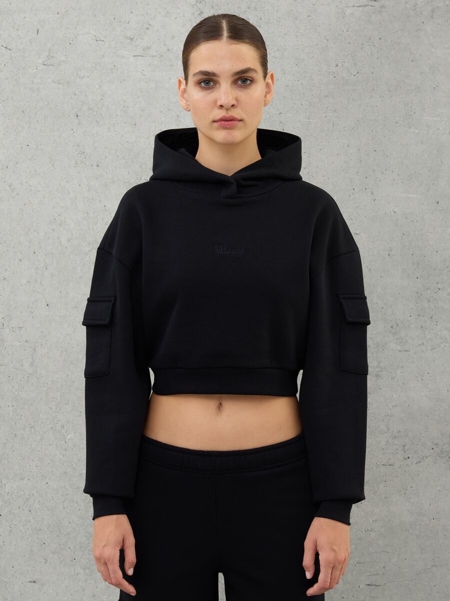 Crop Cargo Hoodie Black_2