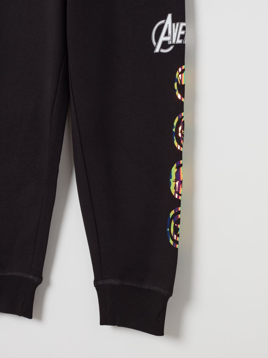 Fleece joggers with Avengers print_2