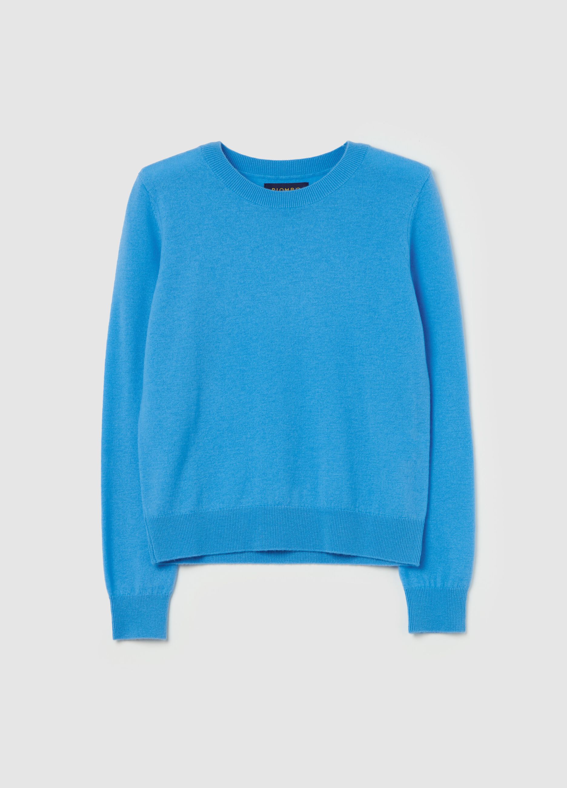 Wool pullover with round neck