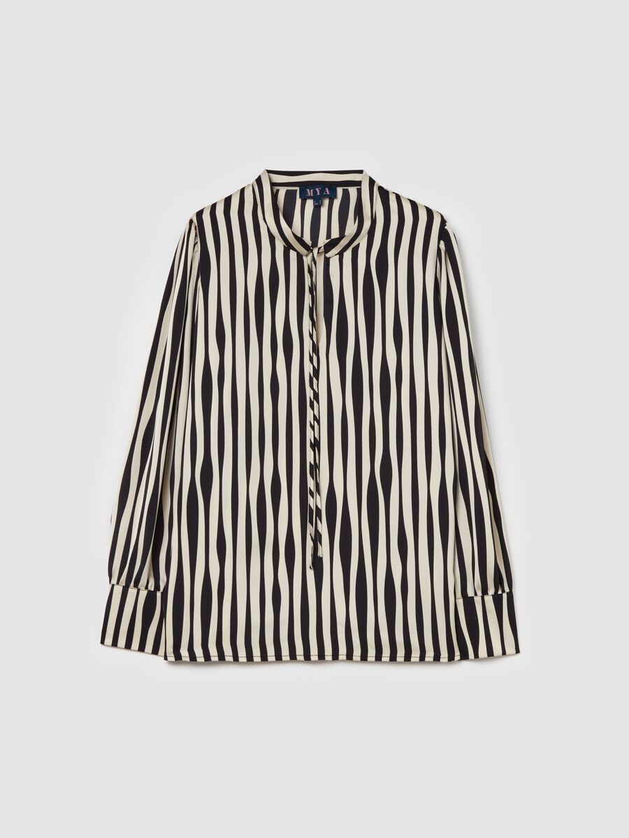 Curvy striped blouse with hook_4