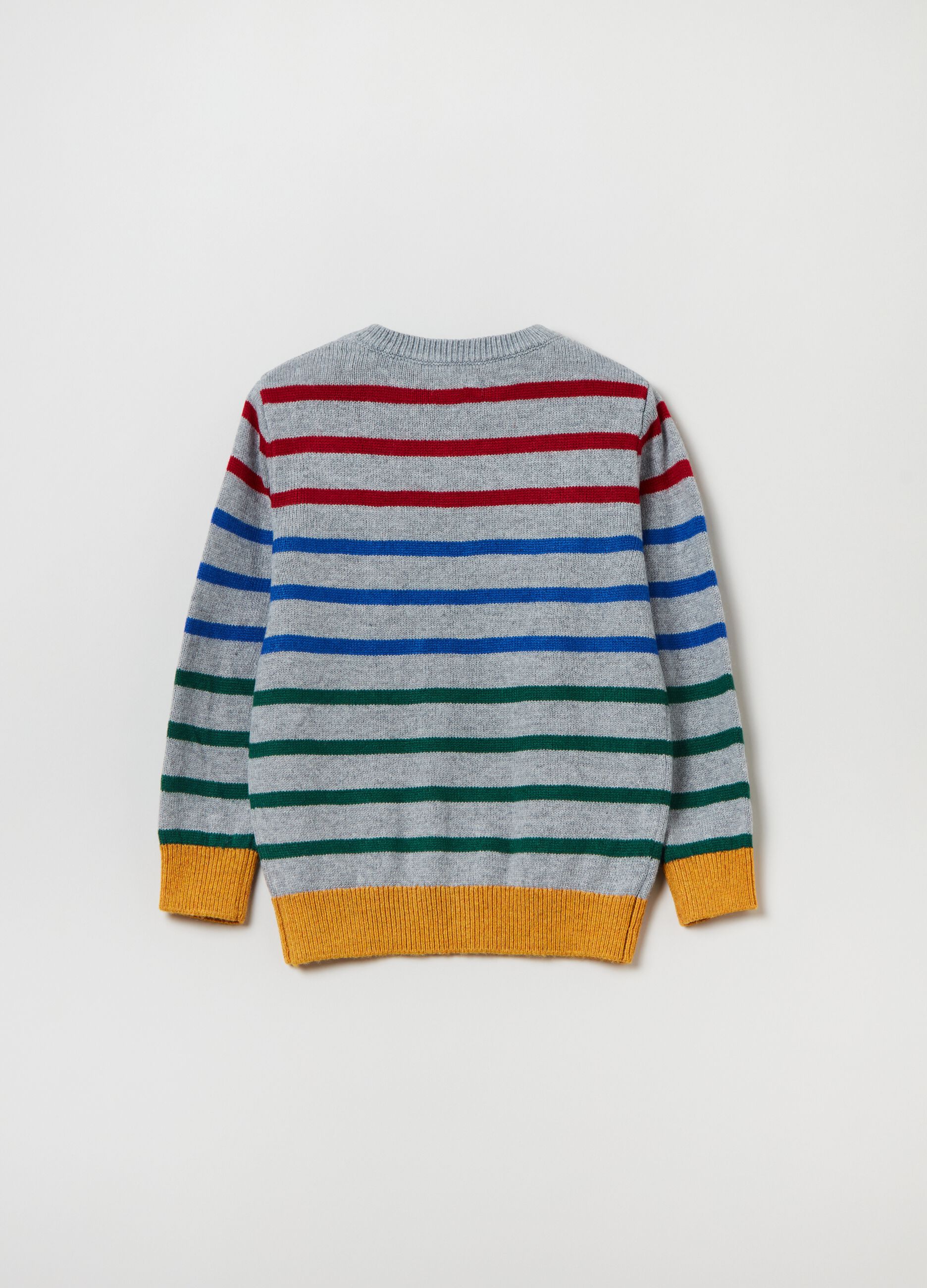 Pullover with striped pattern