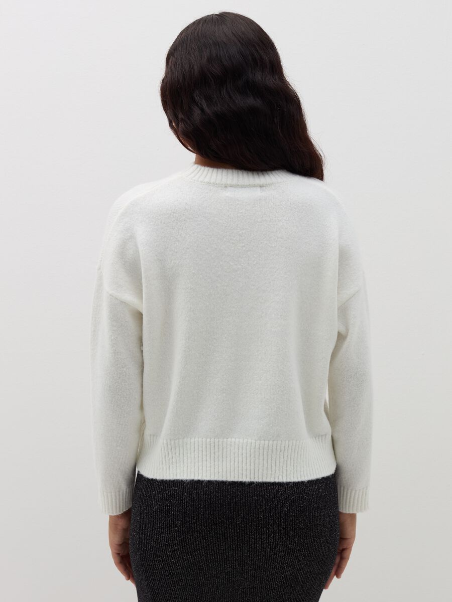 Pullover with lettering embroidery_2